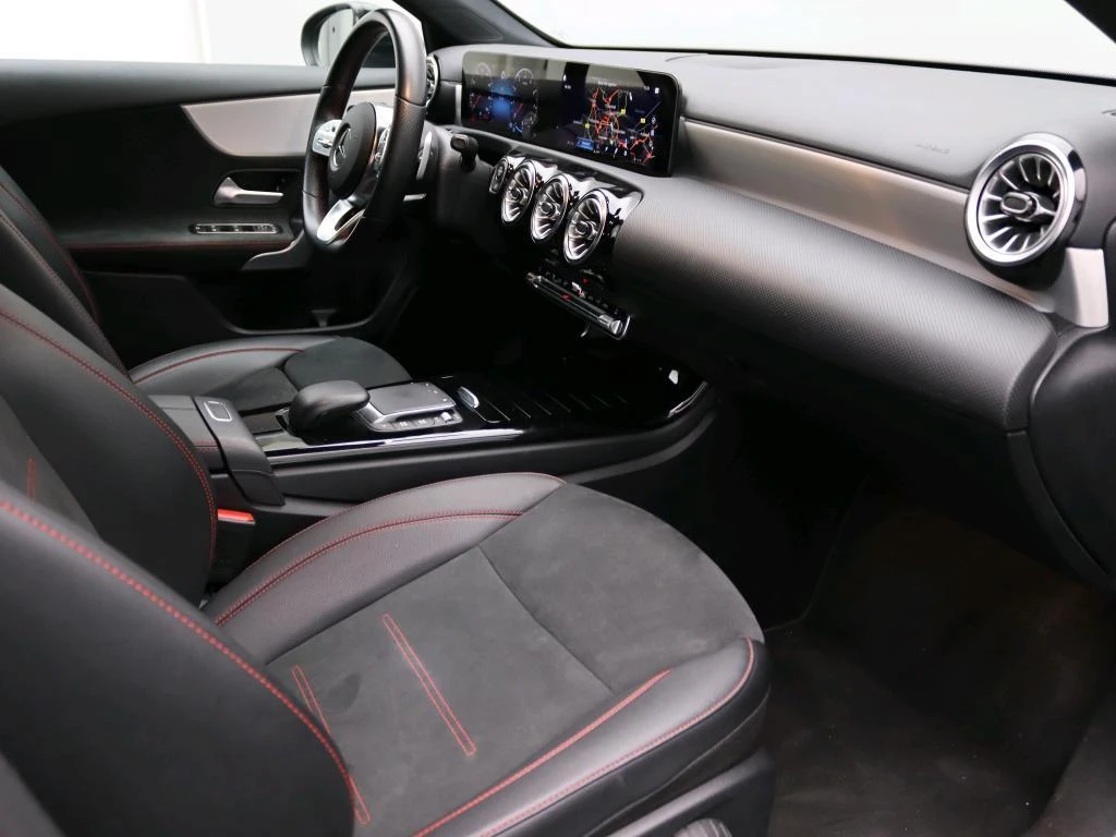Mercedes-Benz A-Klasse 180 Business Solution AMG