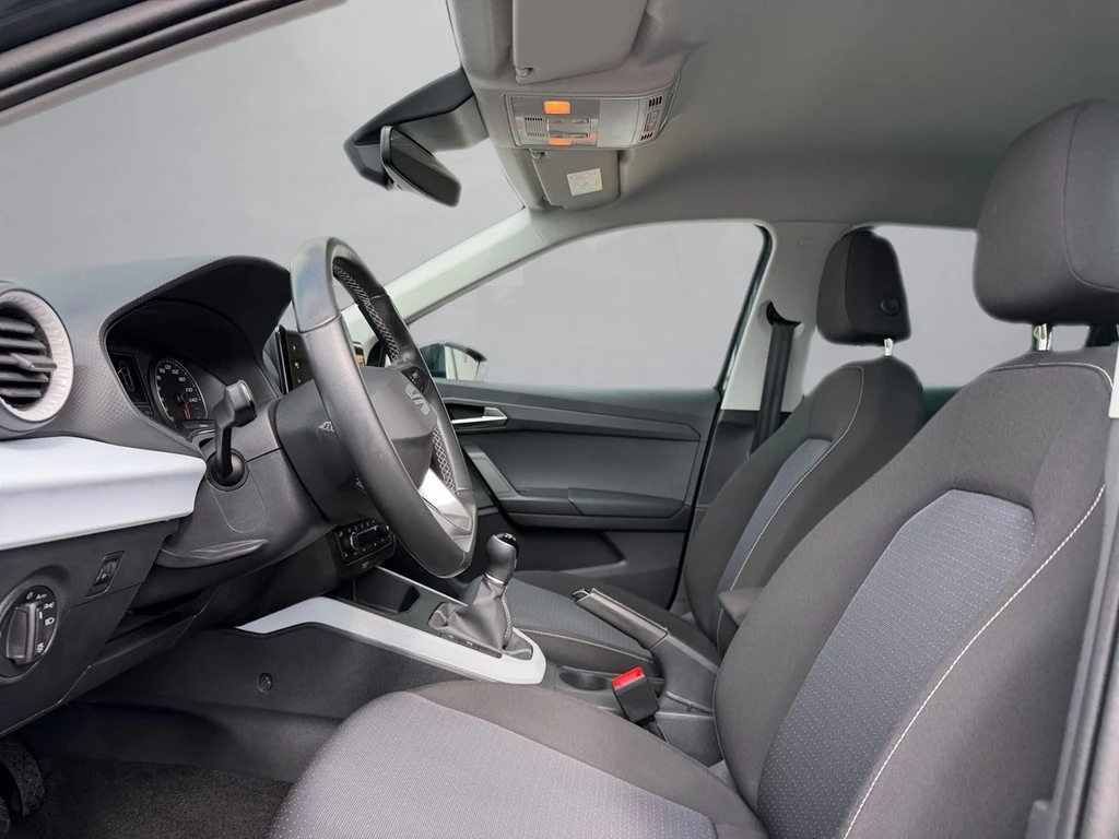SEAT-Arona-image-6