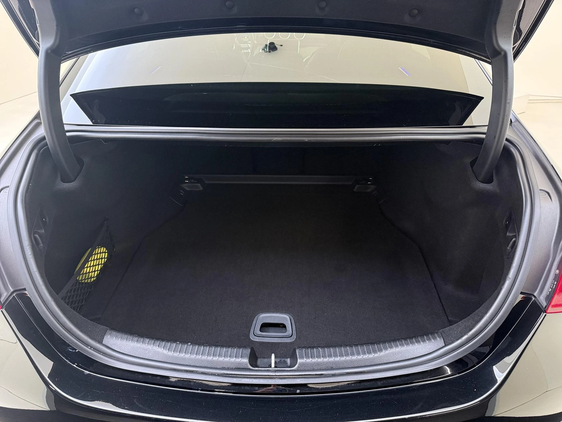 Mercedes-Benz-C-Klasse-image-31