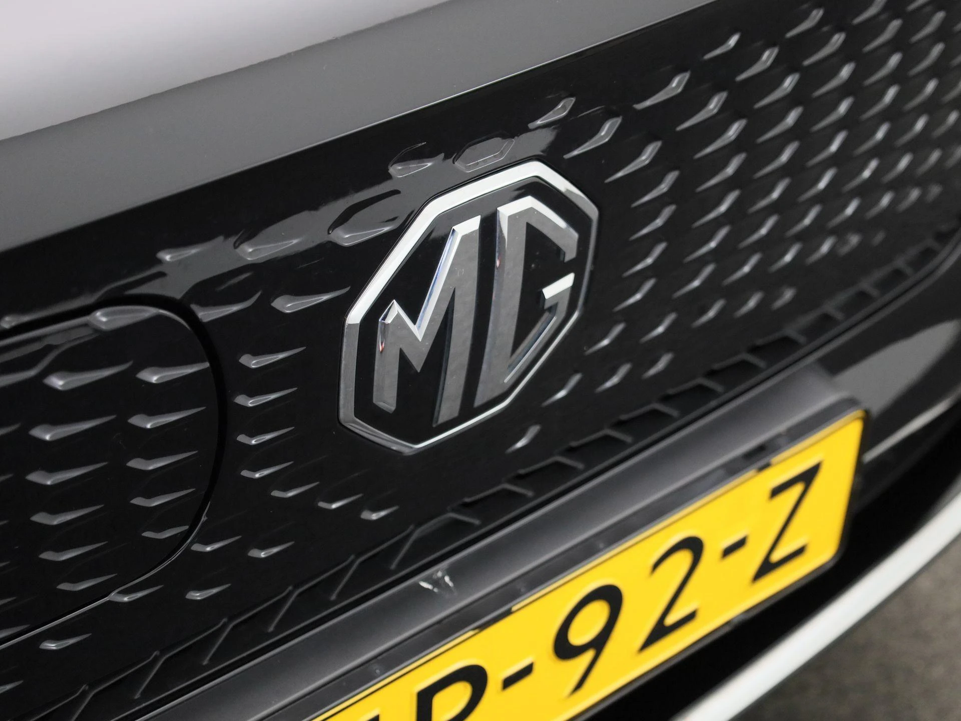 MG ZS EV - 34