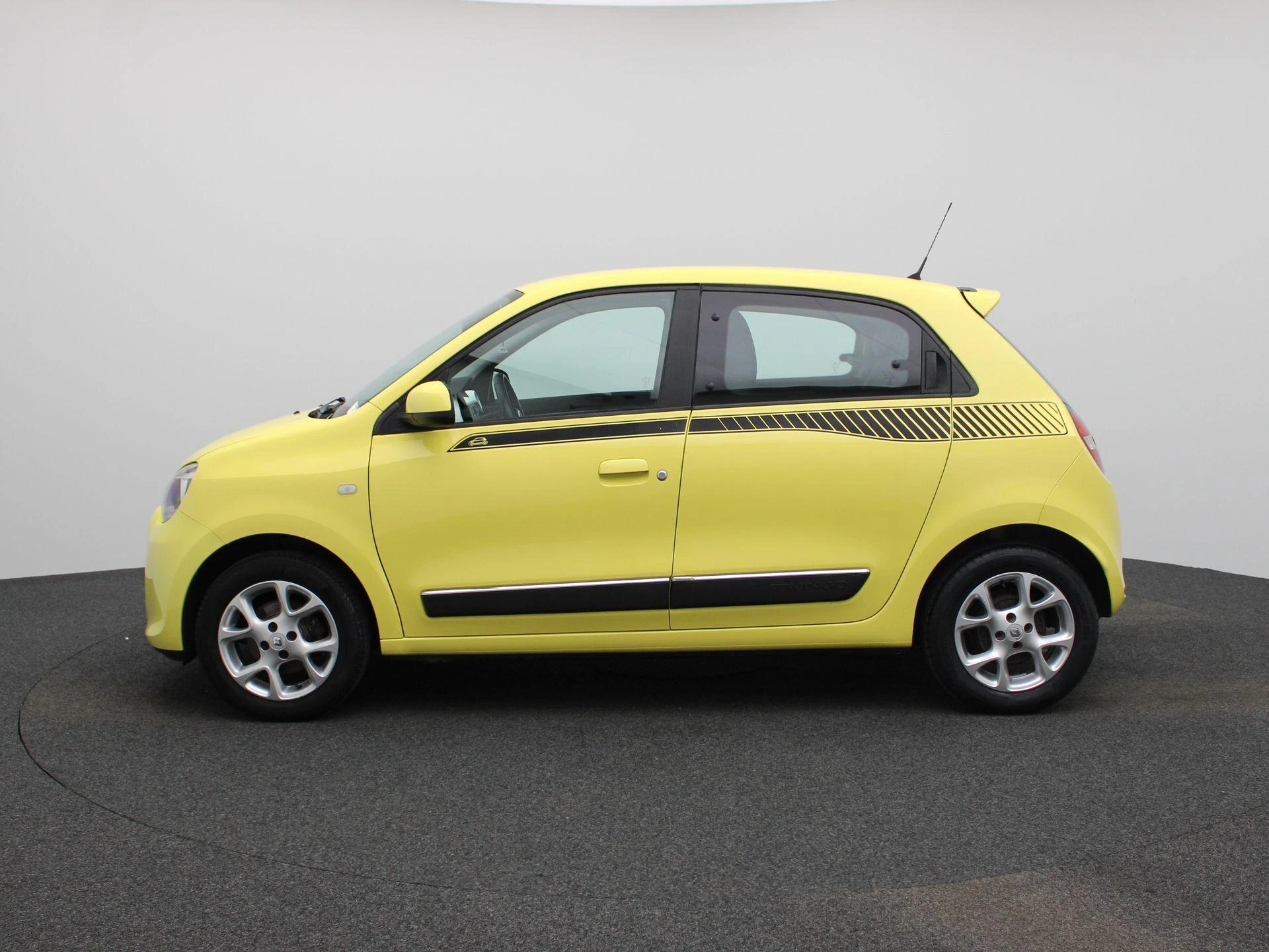 Renault-Twingo-image-4