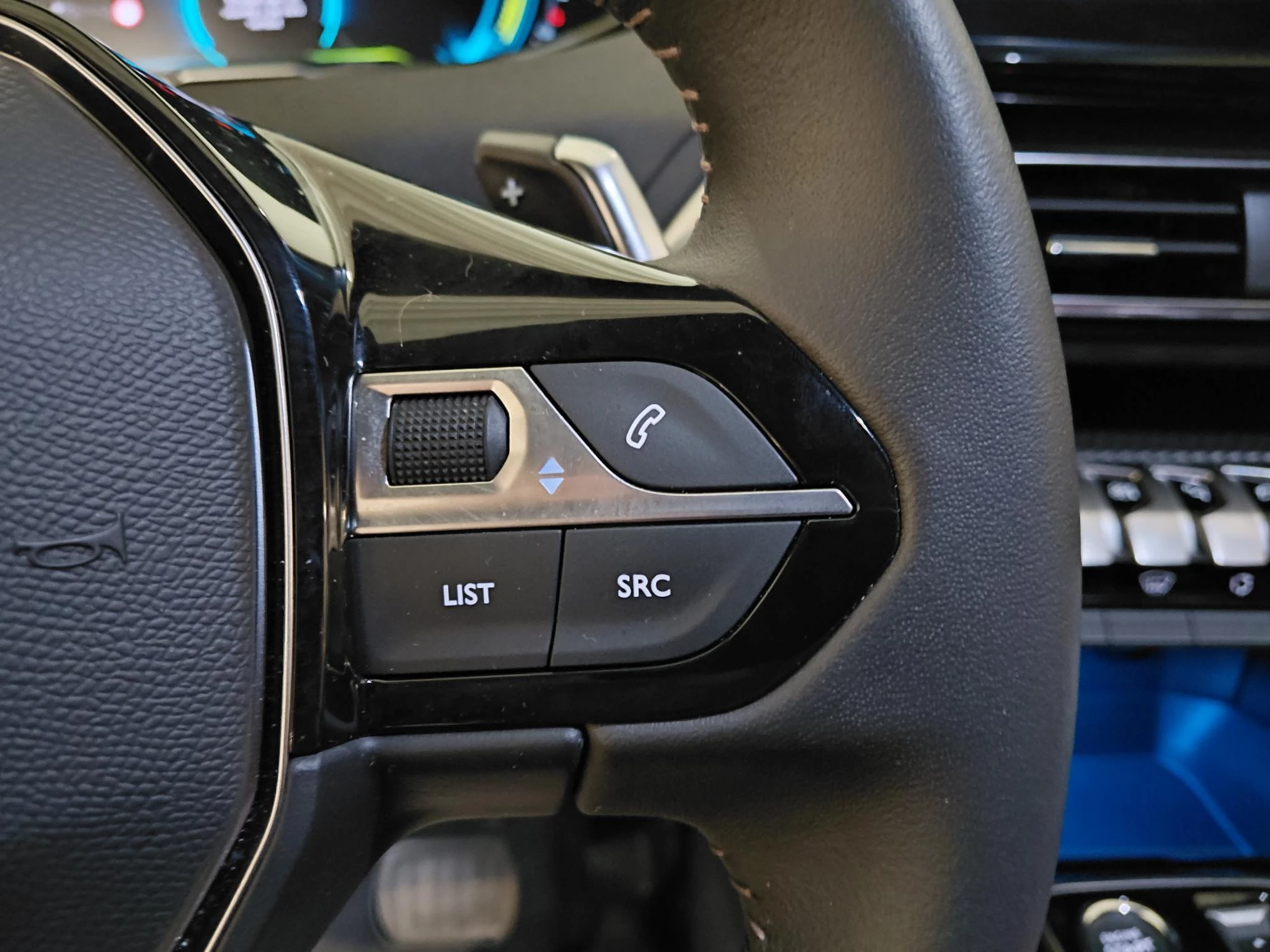 Peugeot-3008-image-14