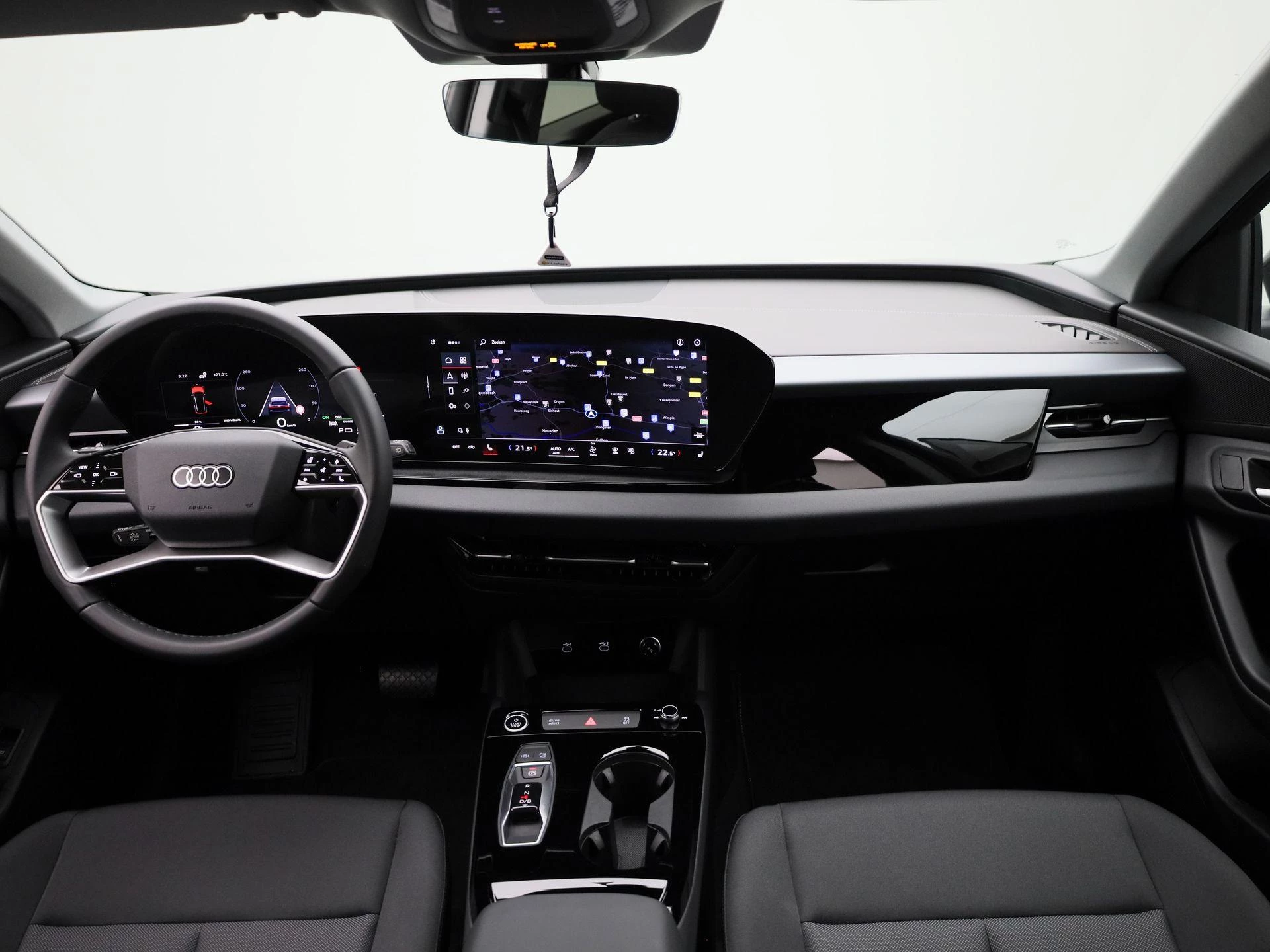 Audi-Q6 e-tron-image-43