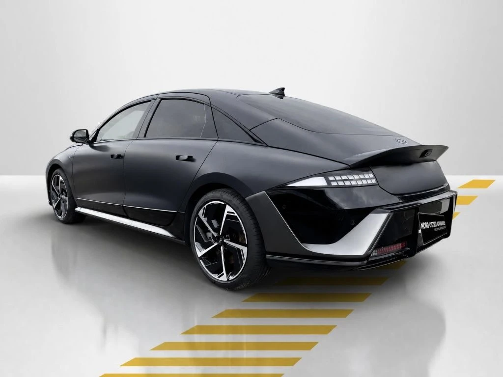 Hyundai-IONIQ 6-image-12
