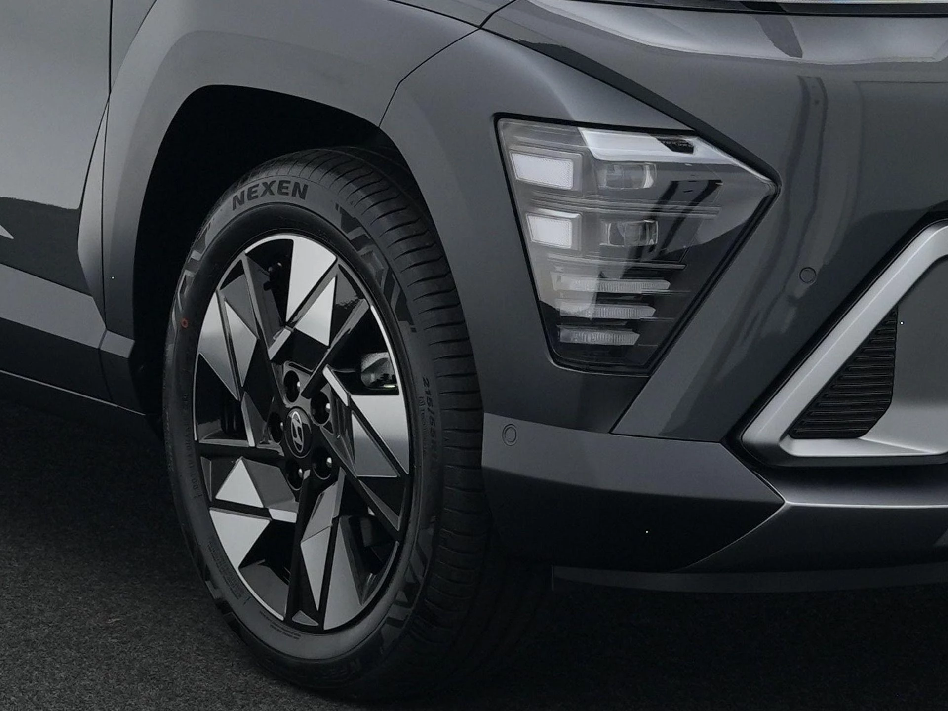 Hyundai Kona 1.6 GDI HEV Premium