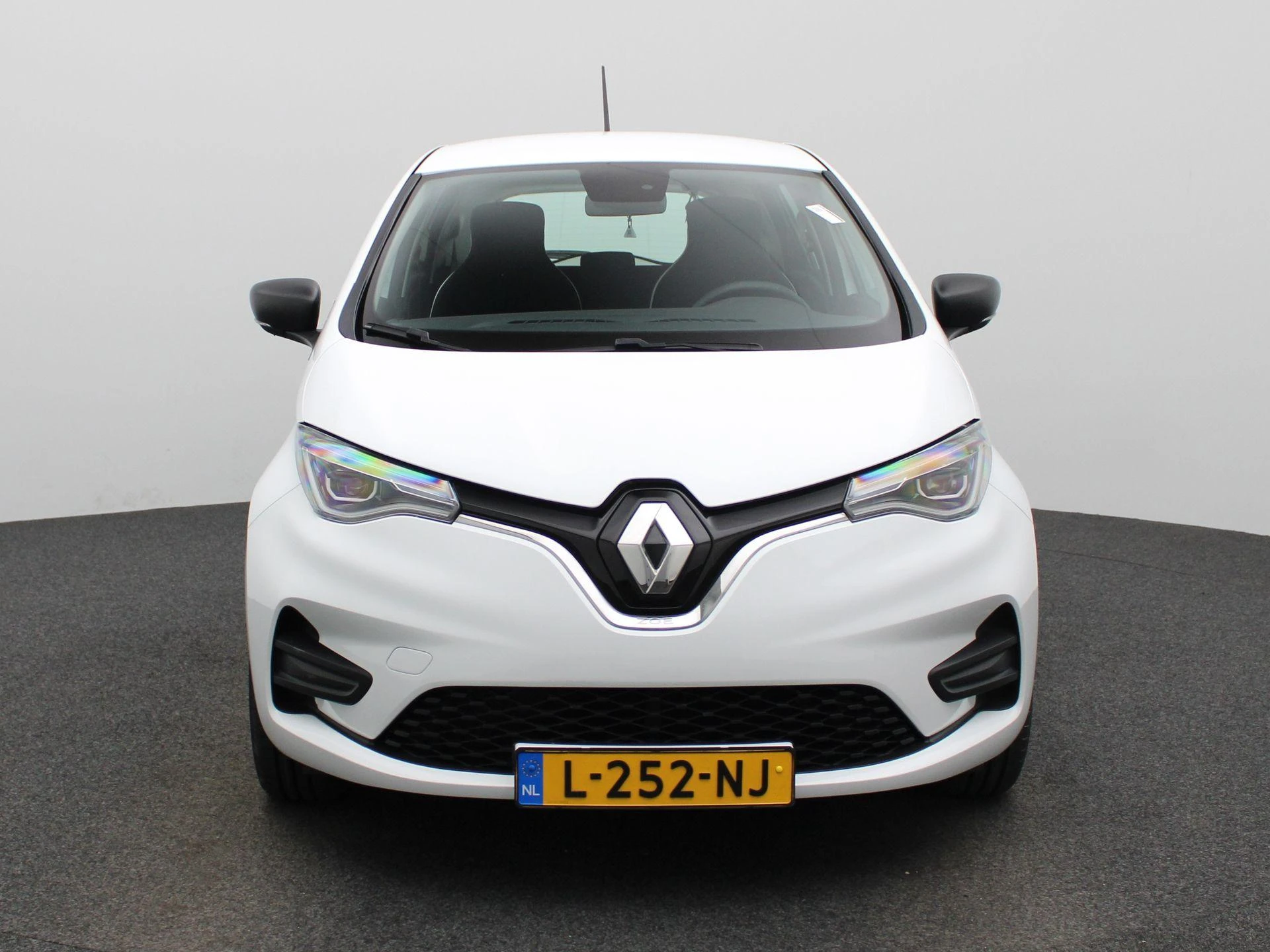 Renault-ZOE-image-2