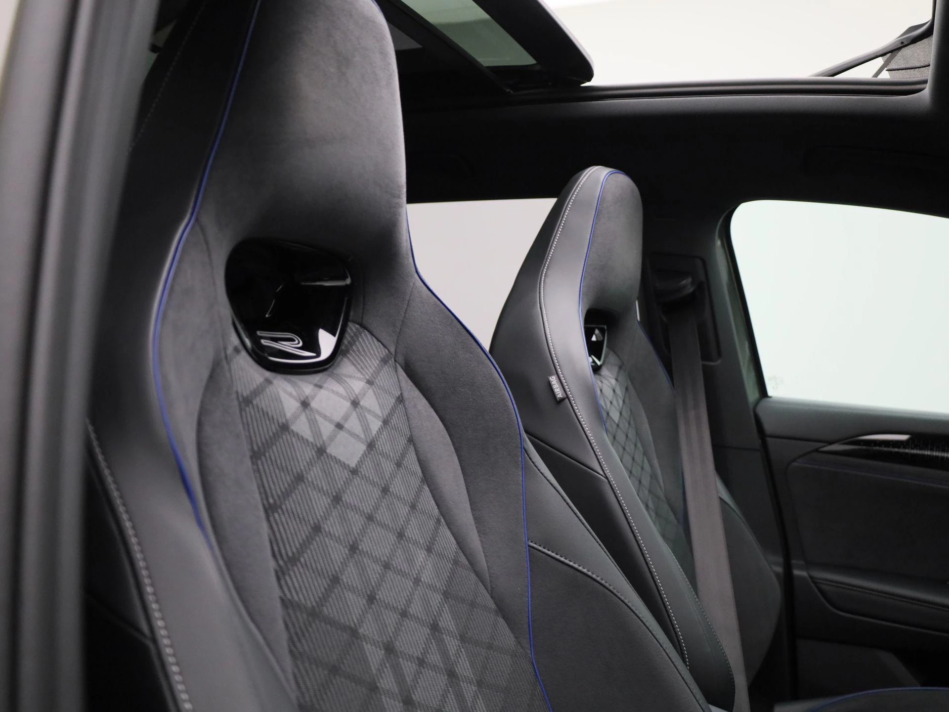 Volkswagen-Tayron-image-42