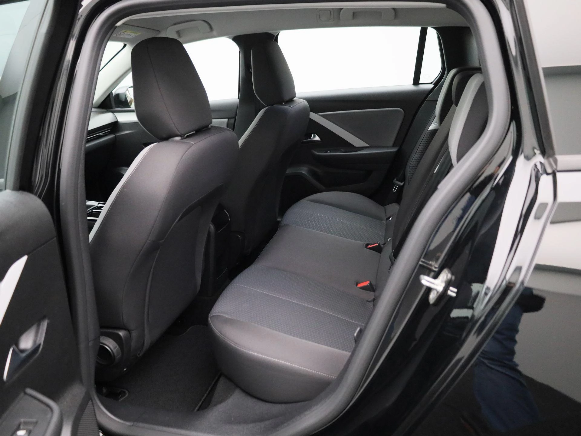 Opel-Astra-image-9