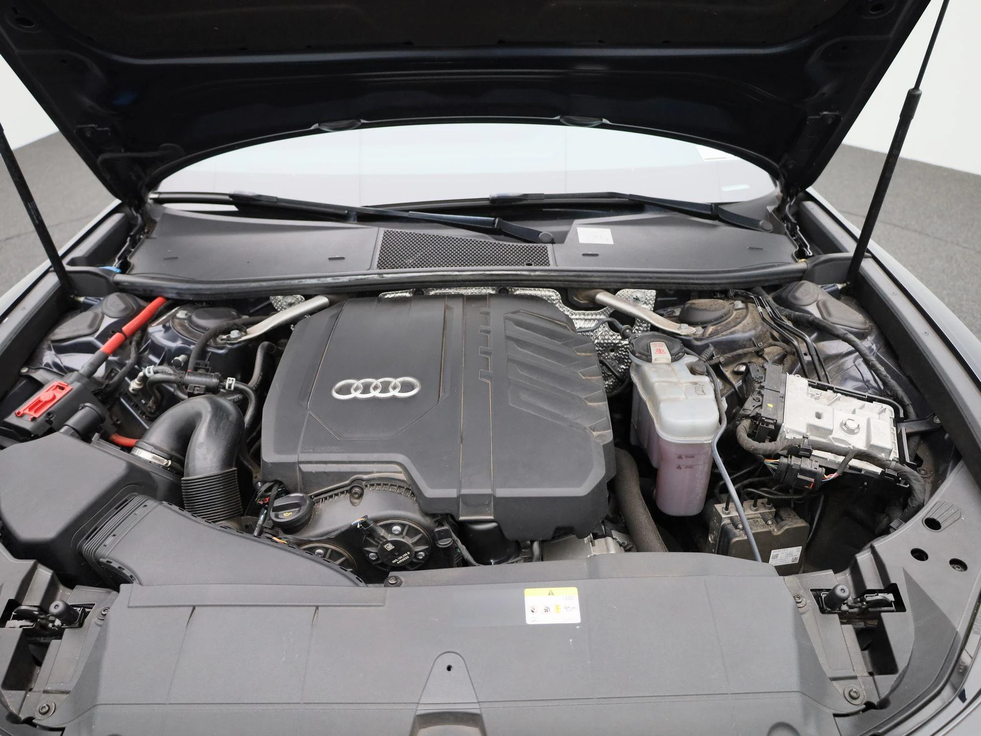 Audi A6 Avant 40 TFSI Advanced edition