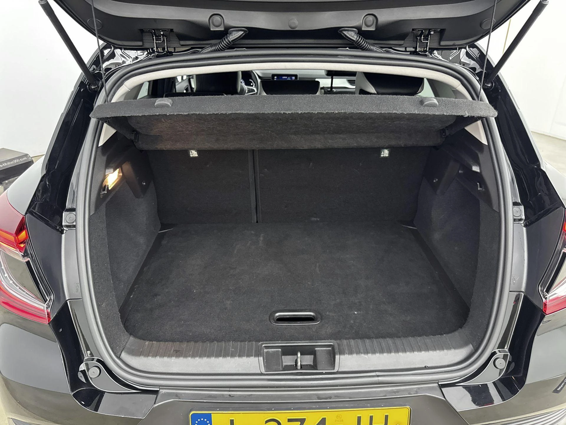 Renault-Captur-image-15