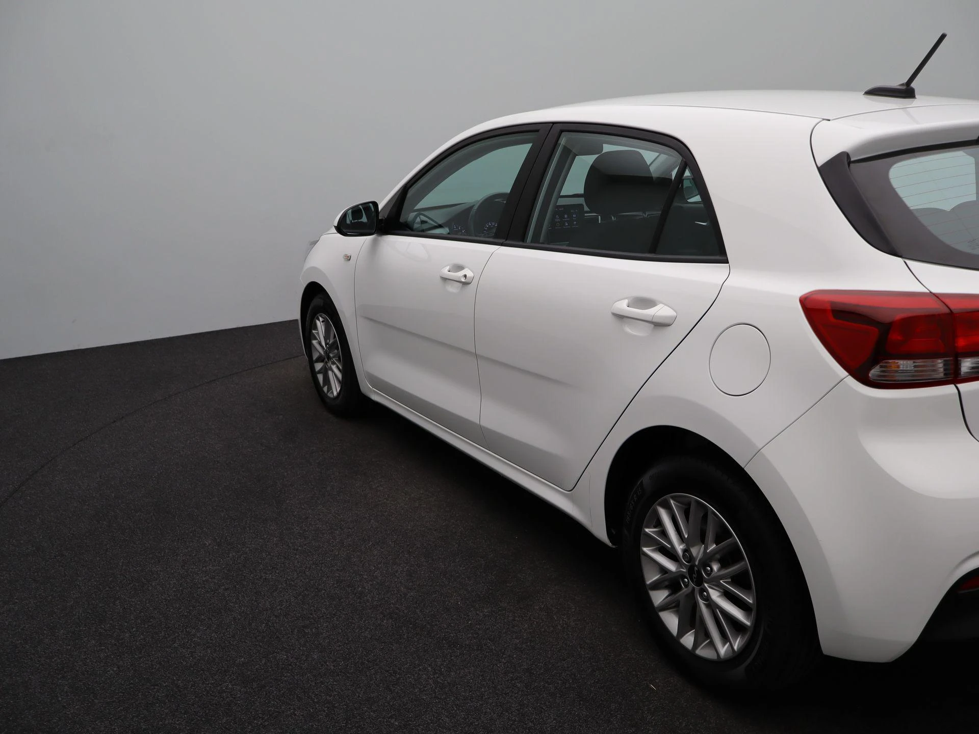Kia-Rio-image-35