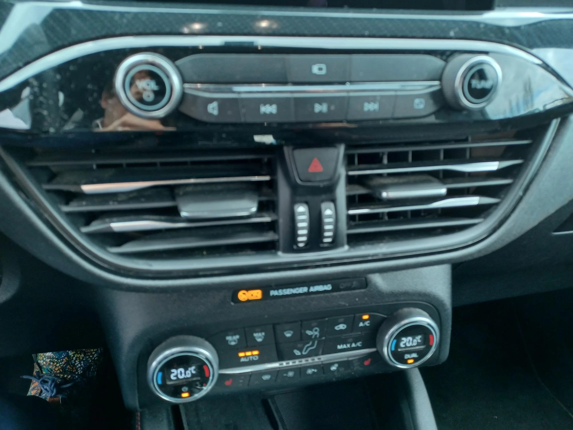 Ford Kuga 2.5i FHEV Aut. 140kW ST-Line