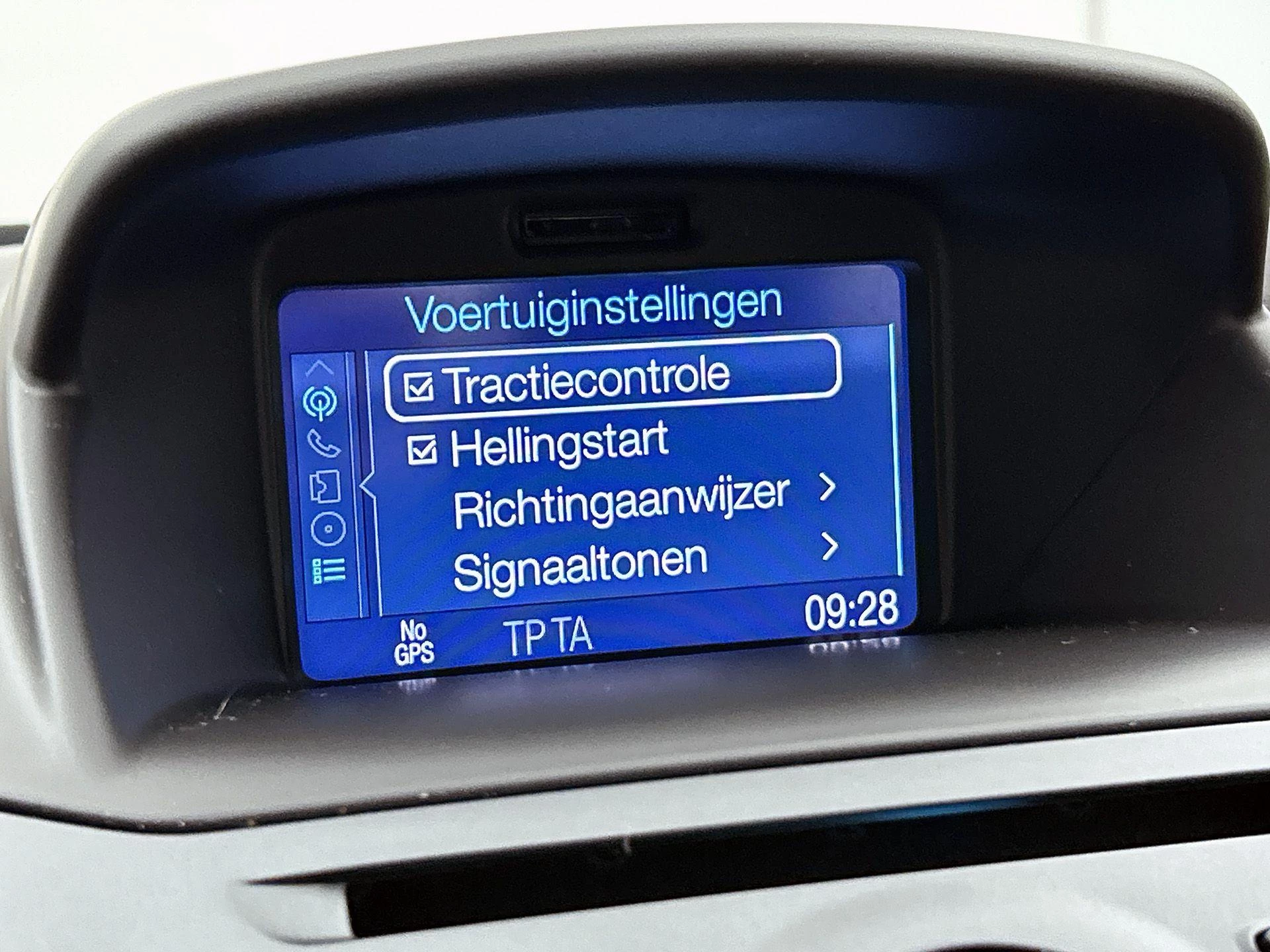 Ford-Fiesta-image-9