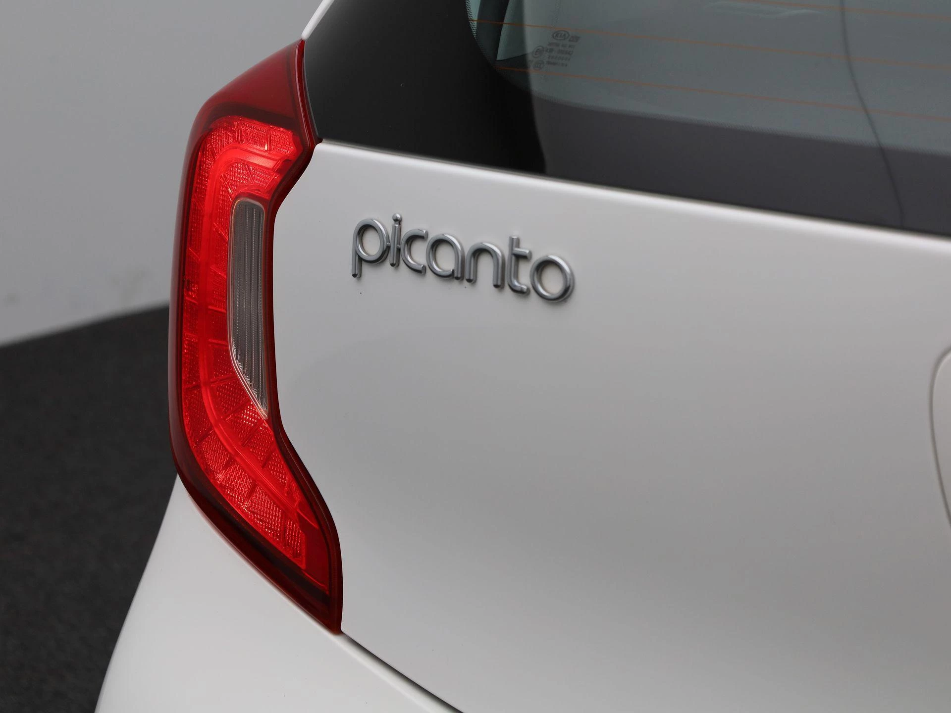 Kia-Picanto-image-30