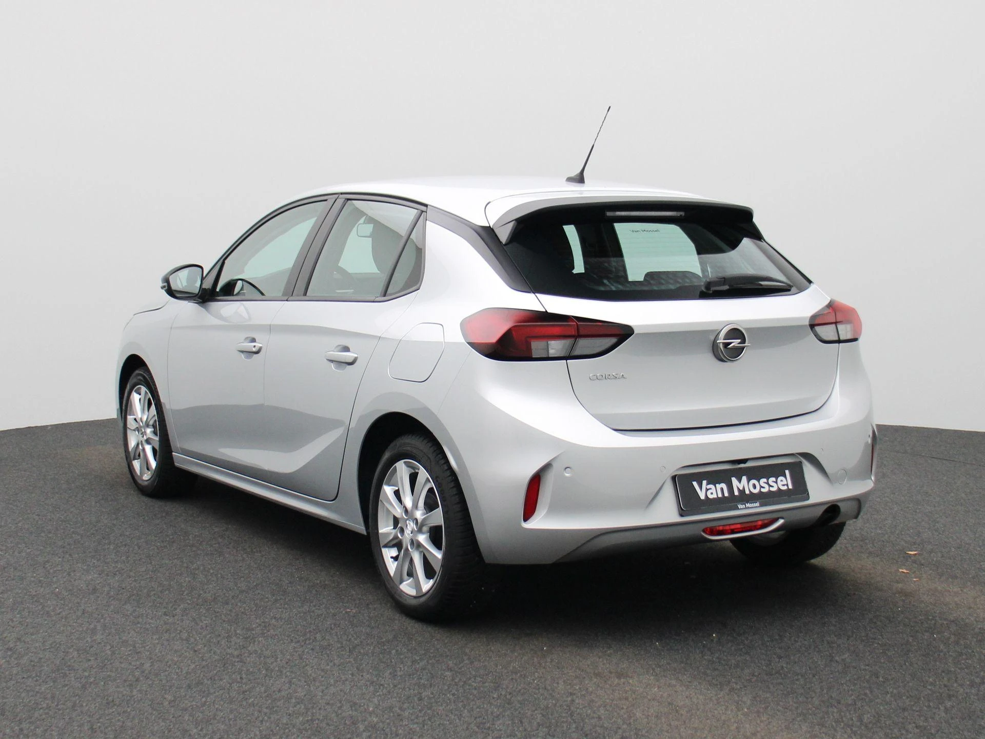 Opel-Corsa-image-1