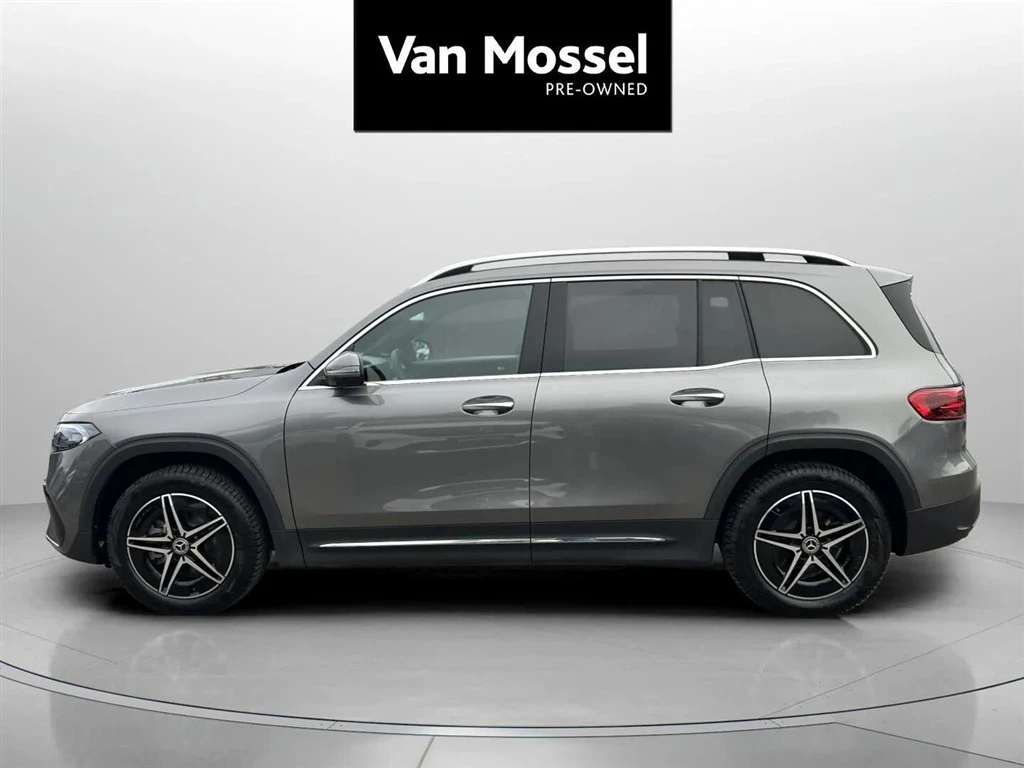 Mercedes-Benz-EQB-image-5