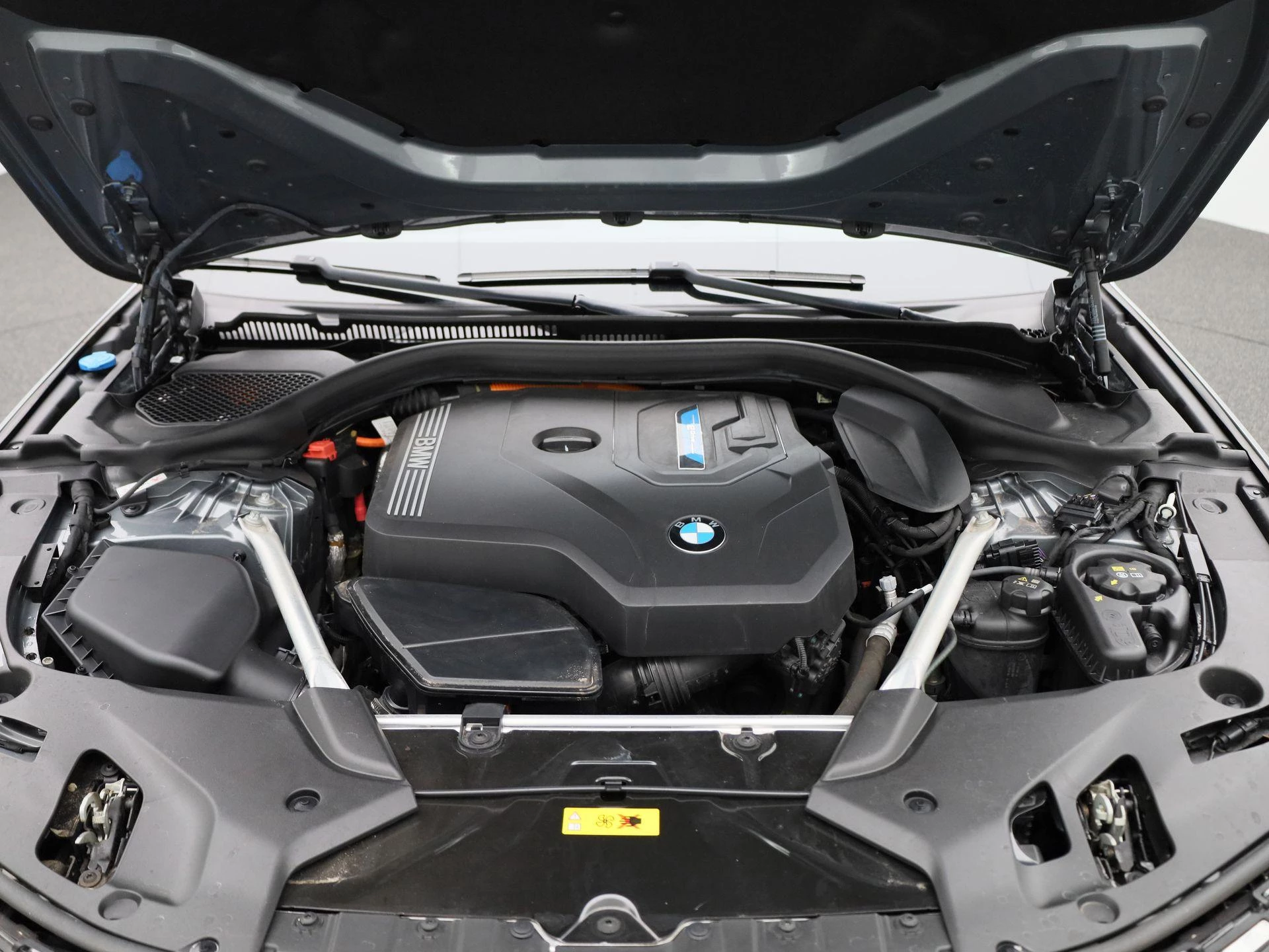 BMW-5 Serie-image-51
