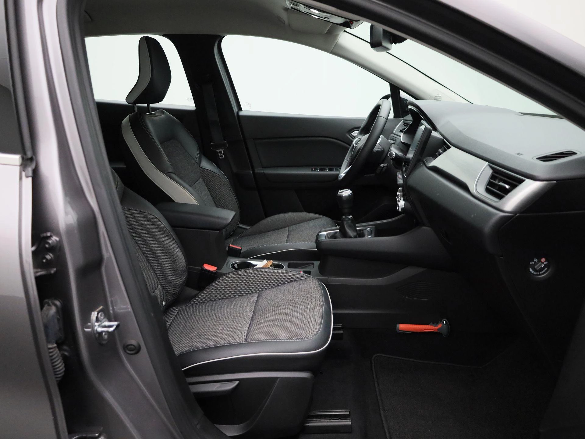 Renault-Captur-image-30