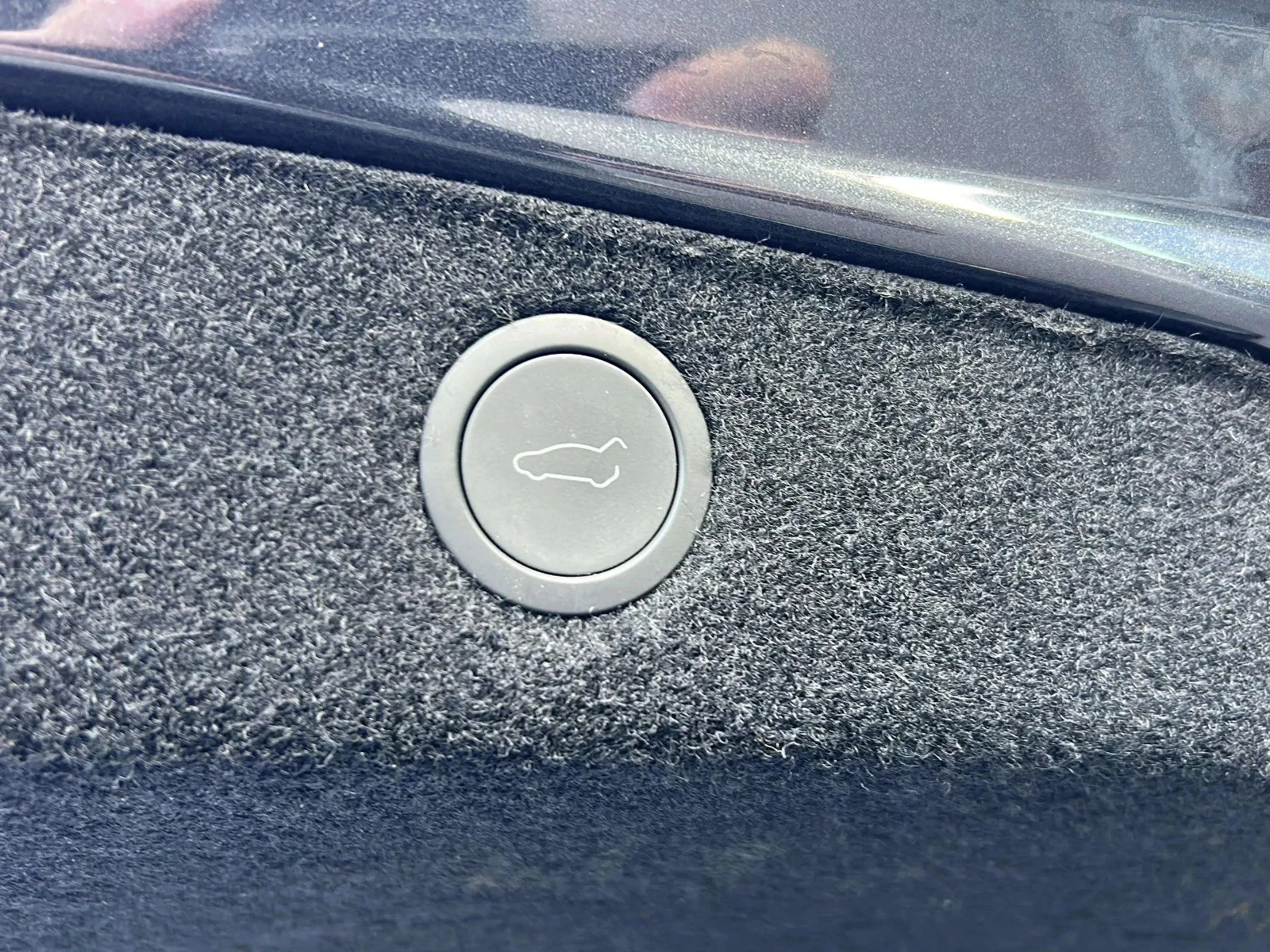 Tesla-Model 3-image-18