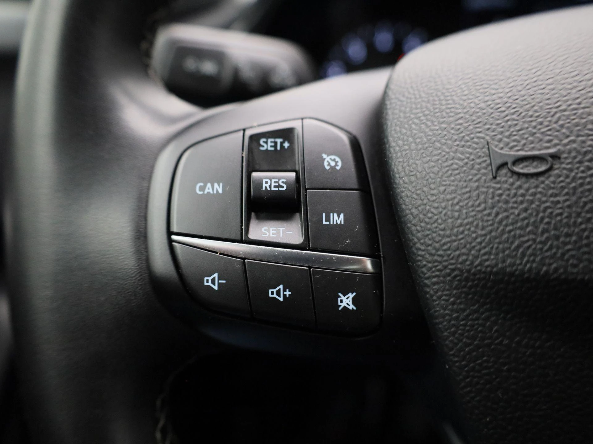 Ford-Puma-image-17