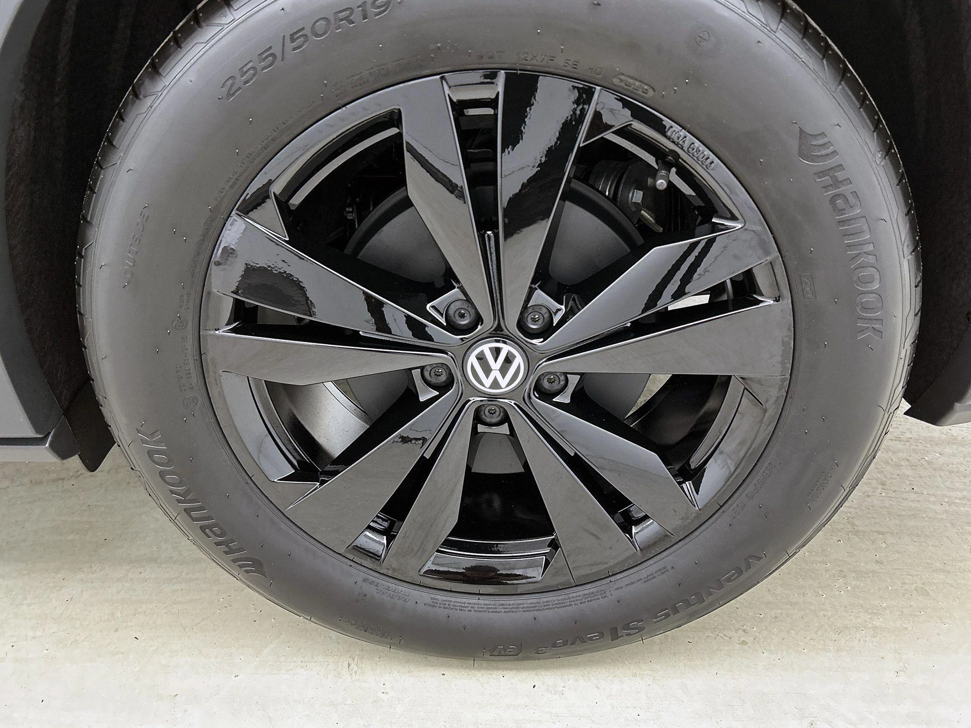 Volkswagen ID.4 Pro Limited Edition 77 kWh 286 PK