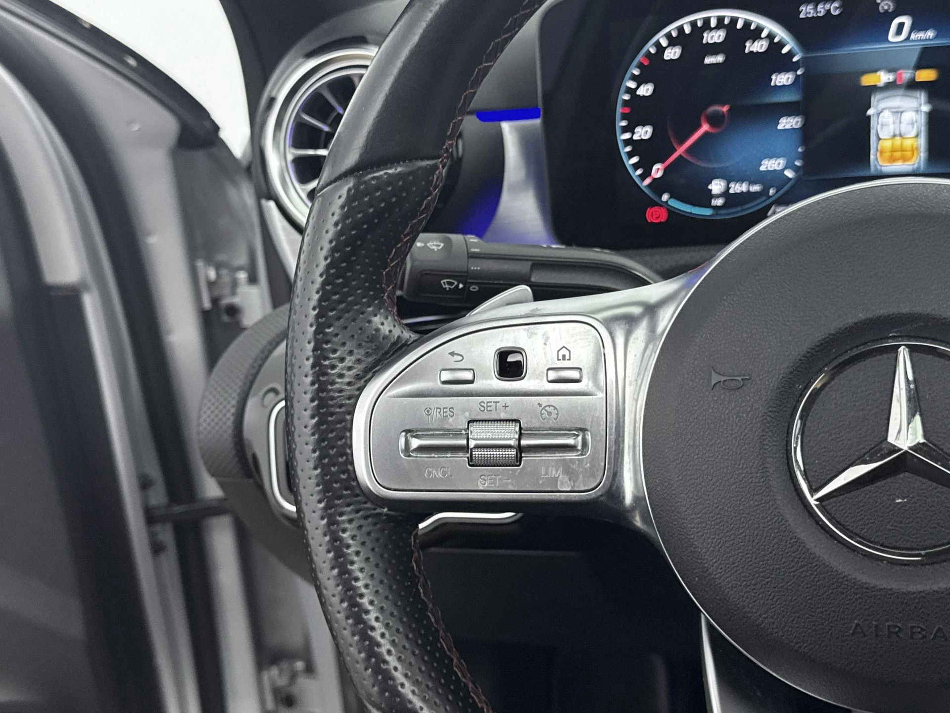 Mercedes-Benz A-Klasse 250 e Business Solution AMG Limited