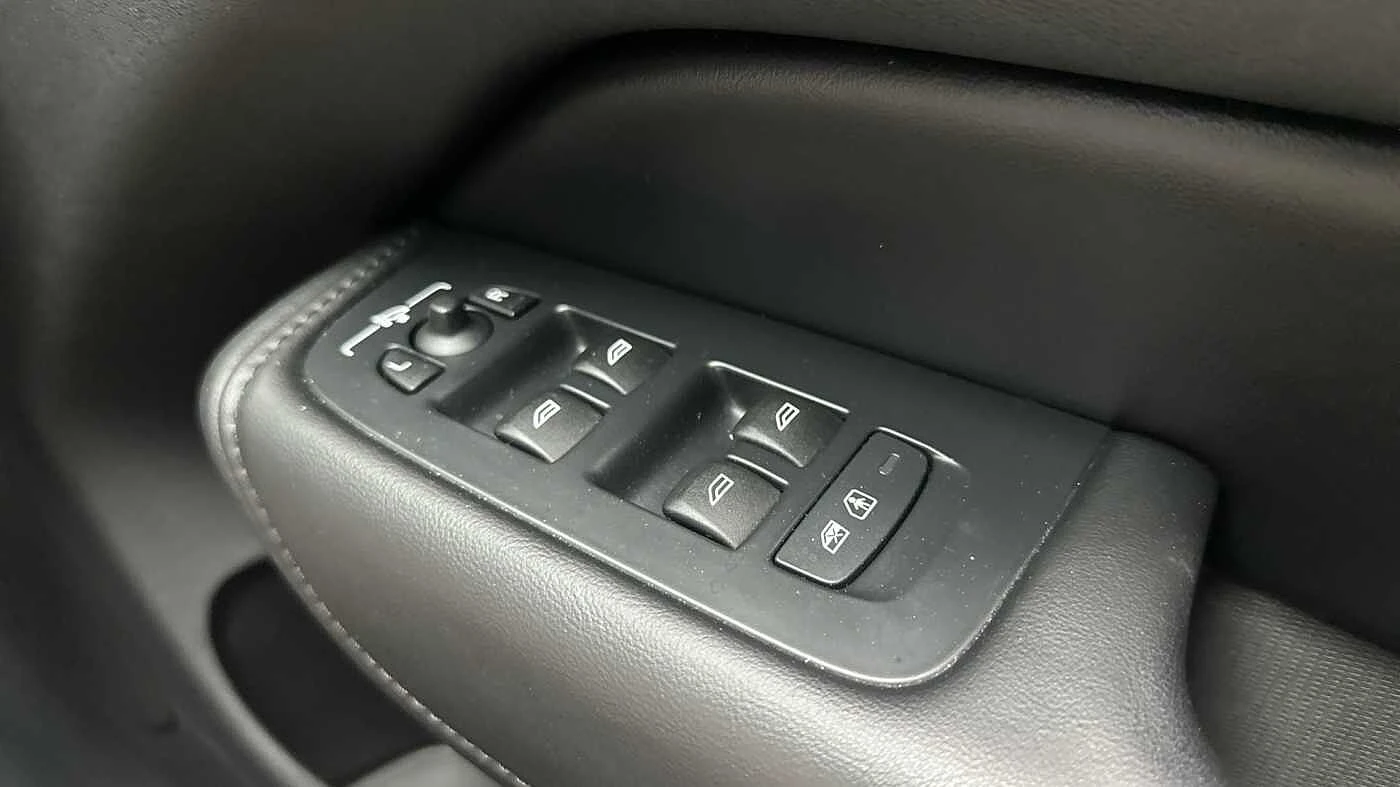 Volvo-XC60-image-36