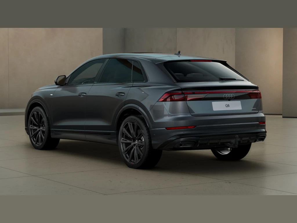 Audi Q8 SUV TDI quattro tiptronic S line HUD Pano Matrix B&O ALP