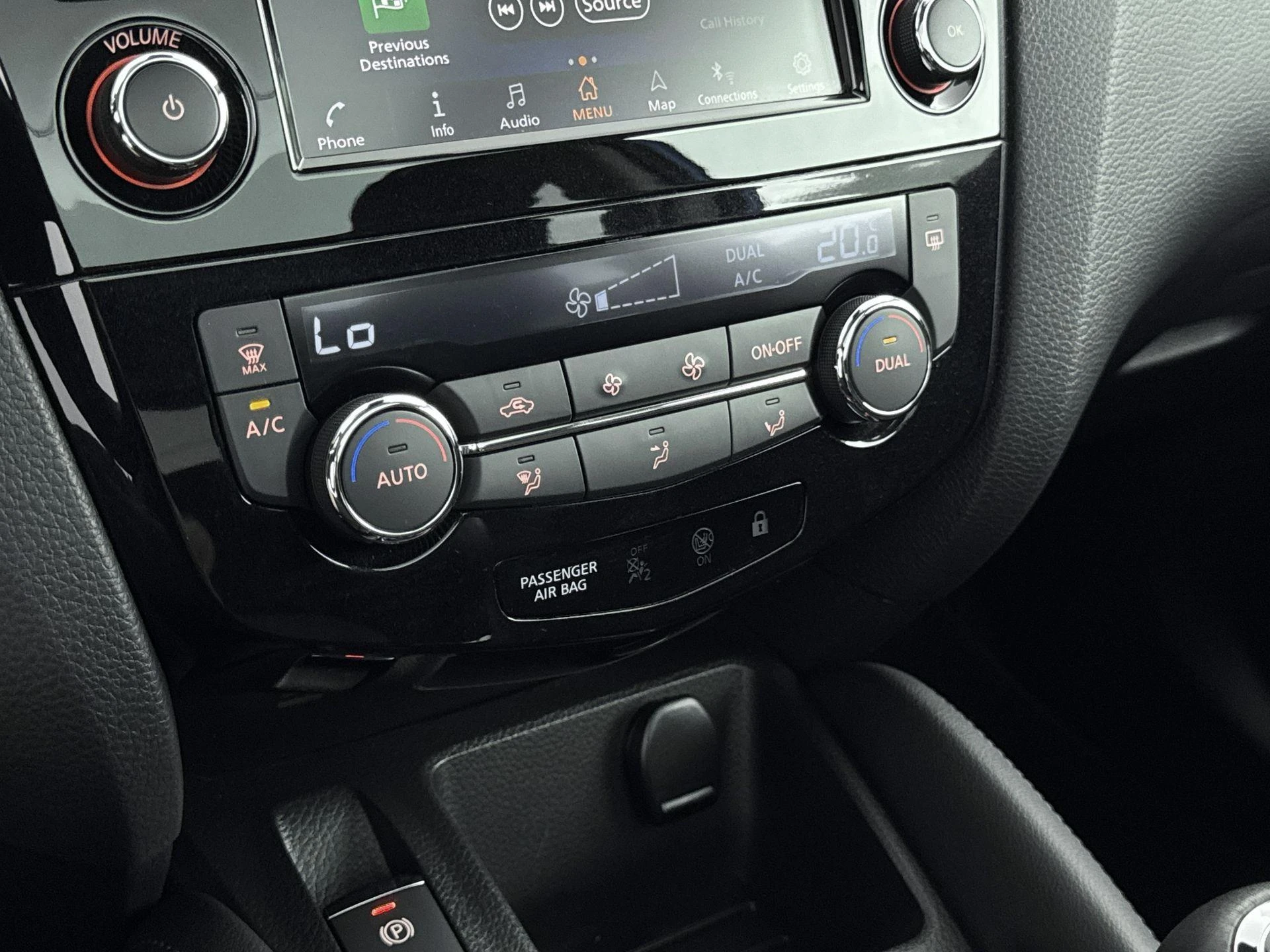 Nissan-QASHQAI-image-14