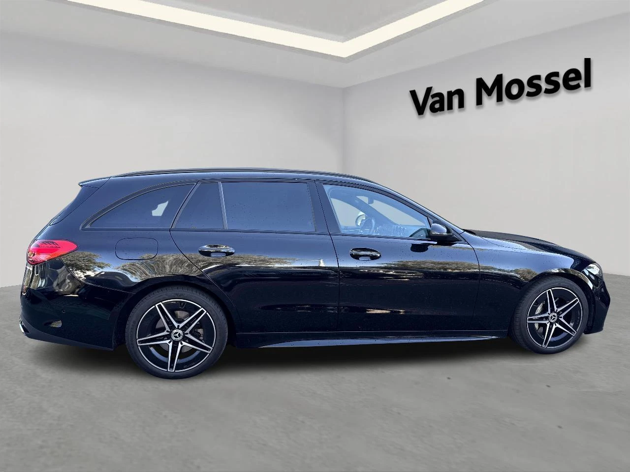 Mercedes-Benz-Classe C-image-4