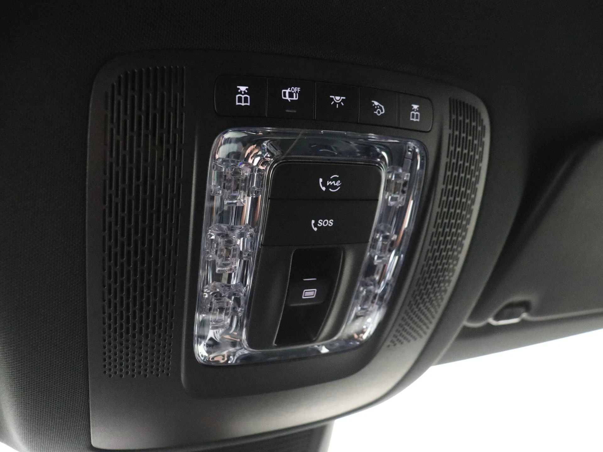 Mercedes-Benz-GLE-image-22