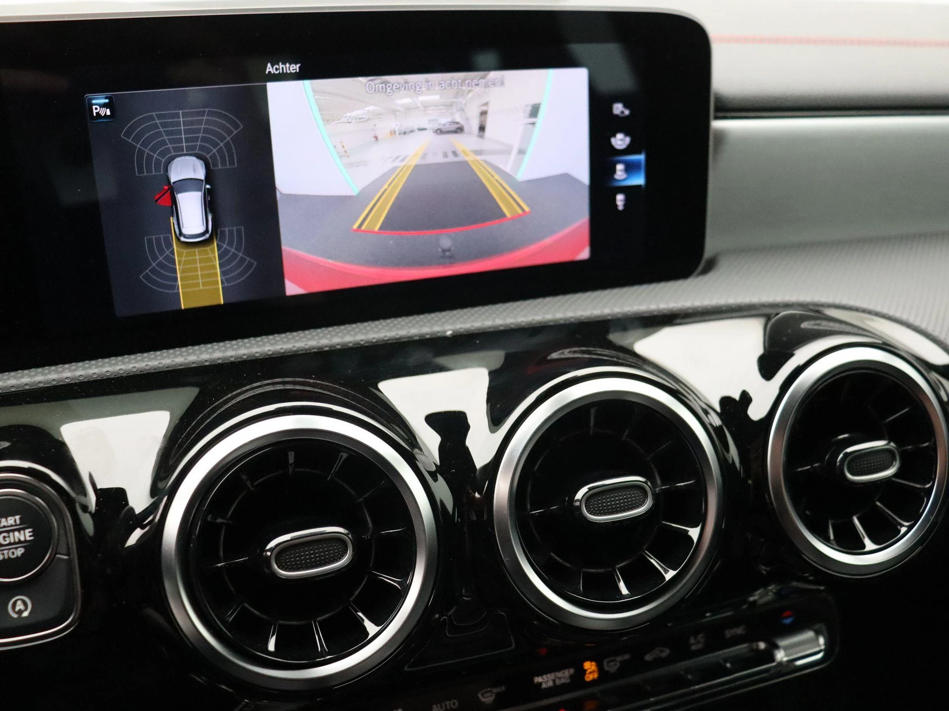 Mercedes-Benz CLA 180 Shooting Brake + AMG LINE + LED + CAMERA +