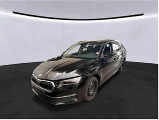 Škoda Octavia Combi 2.0 TDI DSG Selection Navi, LED