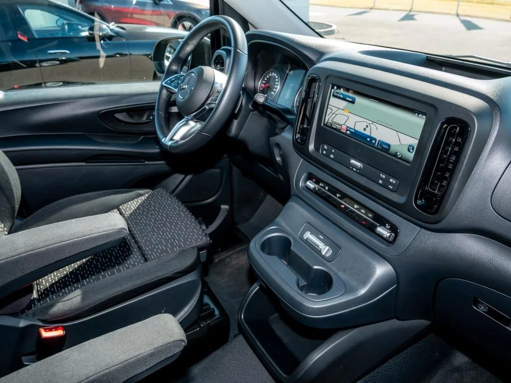Mercedes-Benz-Vito 116-image-8