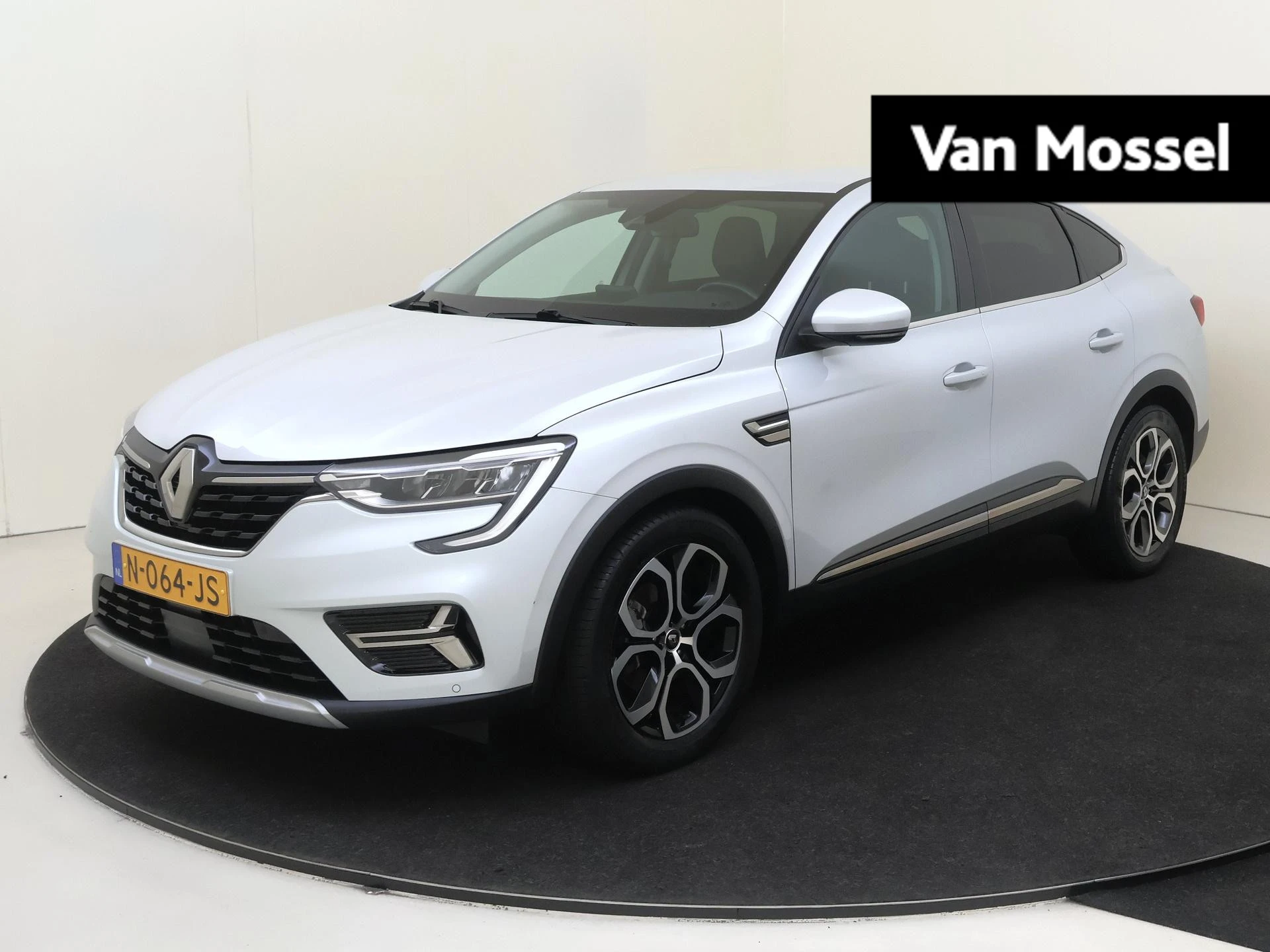 Renault-Arkana-image-0
