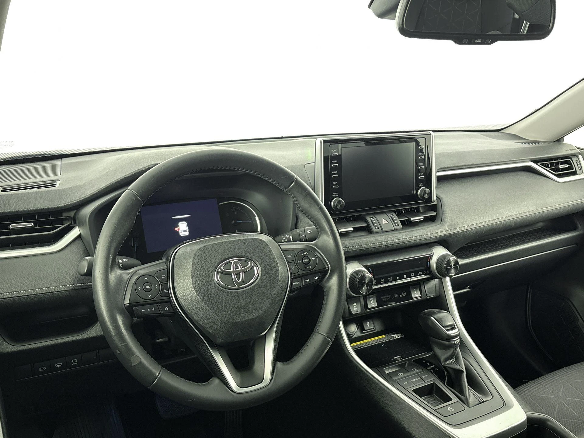 Toyota-RAV4-image-15