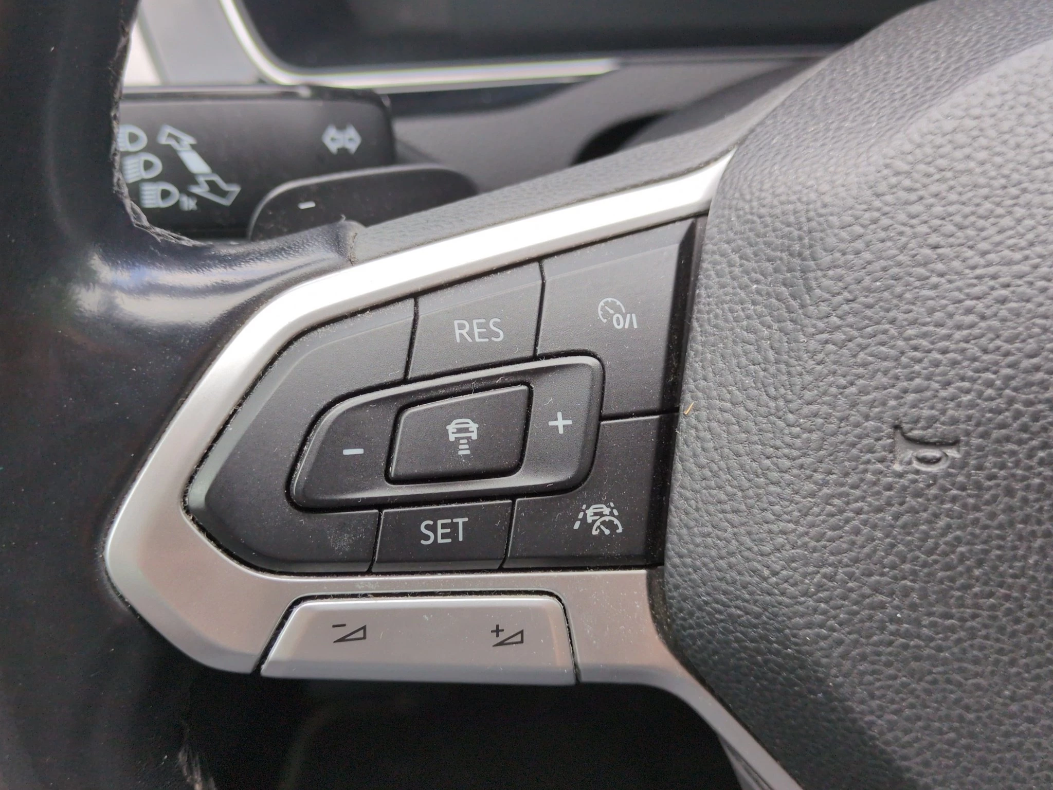 Volkswagen Passat Variant Business AHK*BUSINESS.PKT*STHZ*LMF