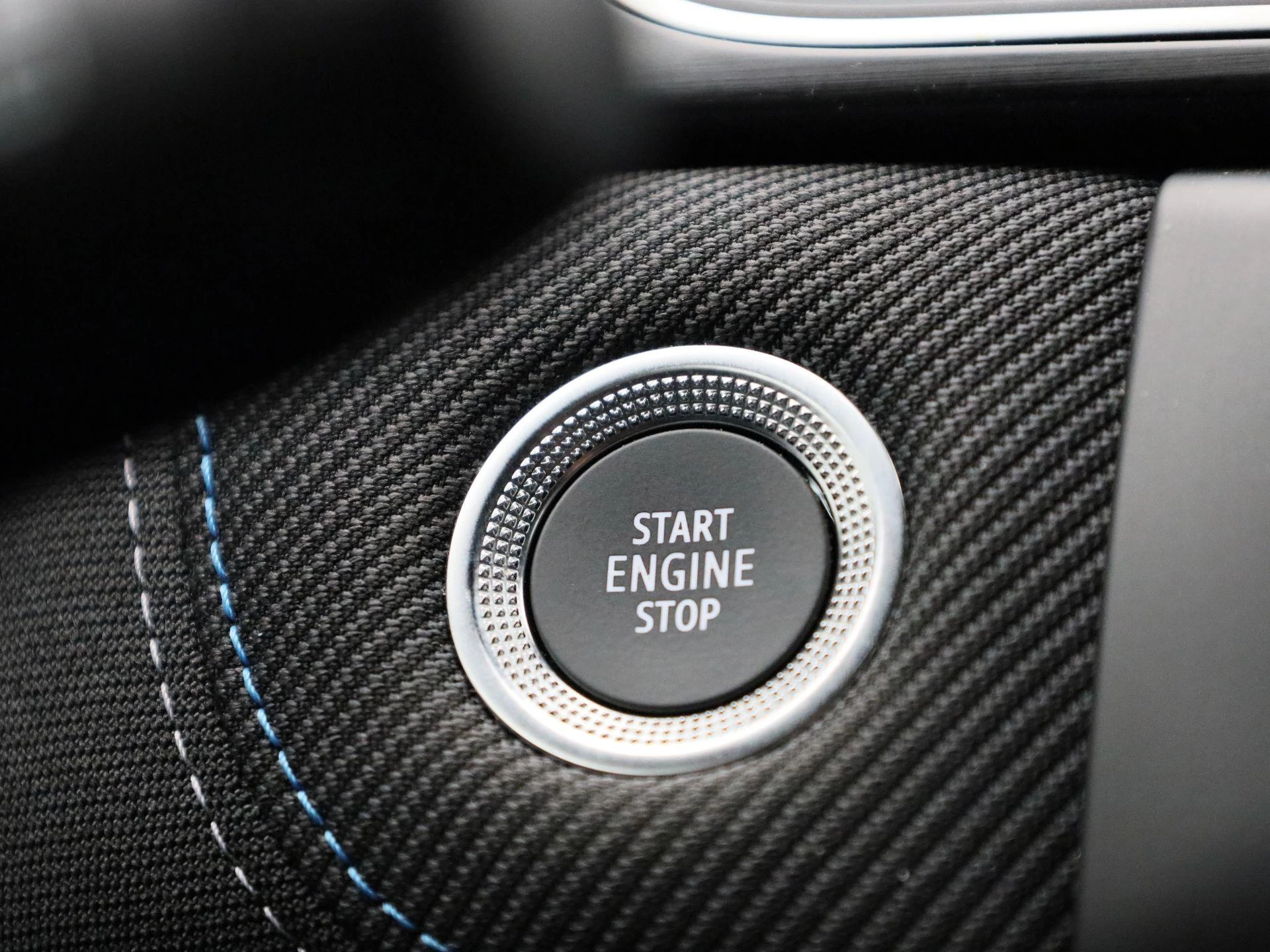 Renault-Captur-image-25