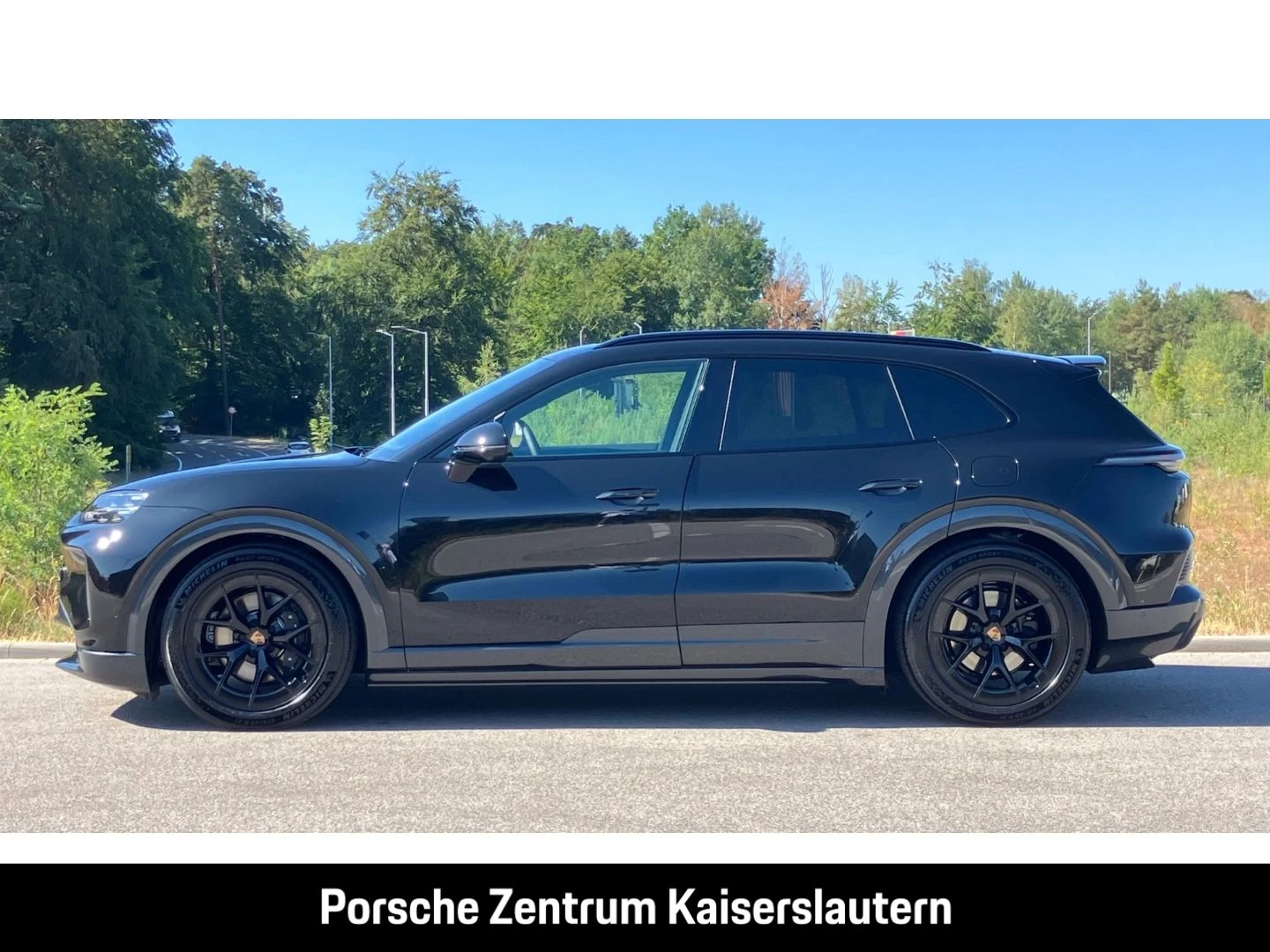 Porsche-Cayenne-image-1