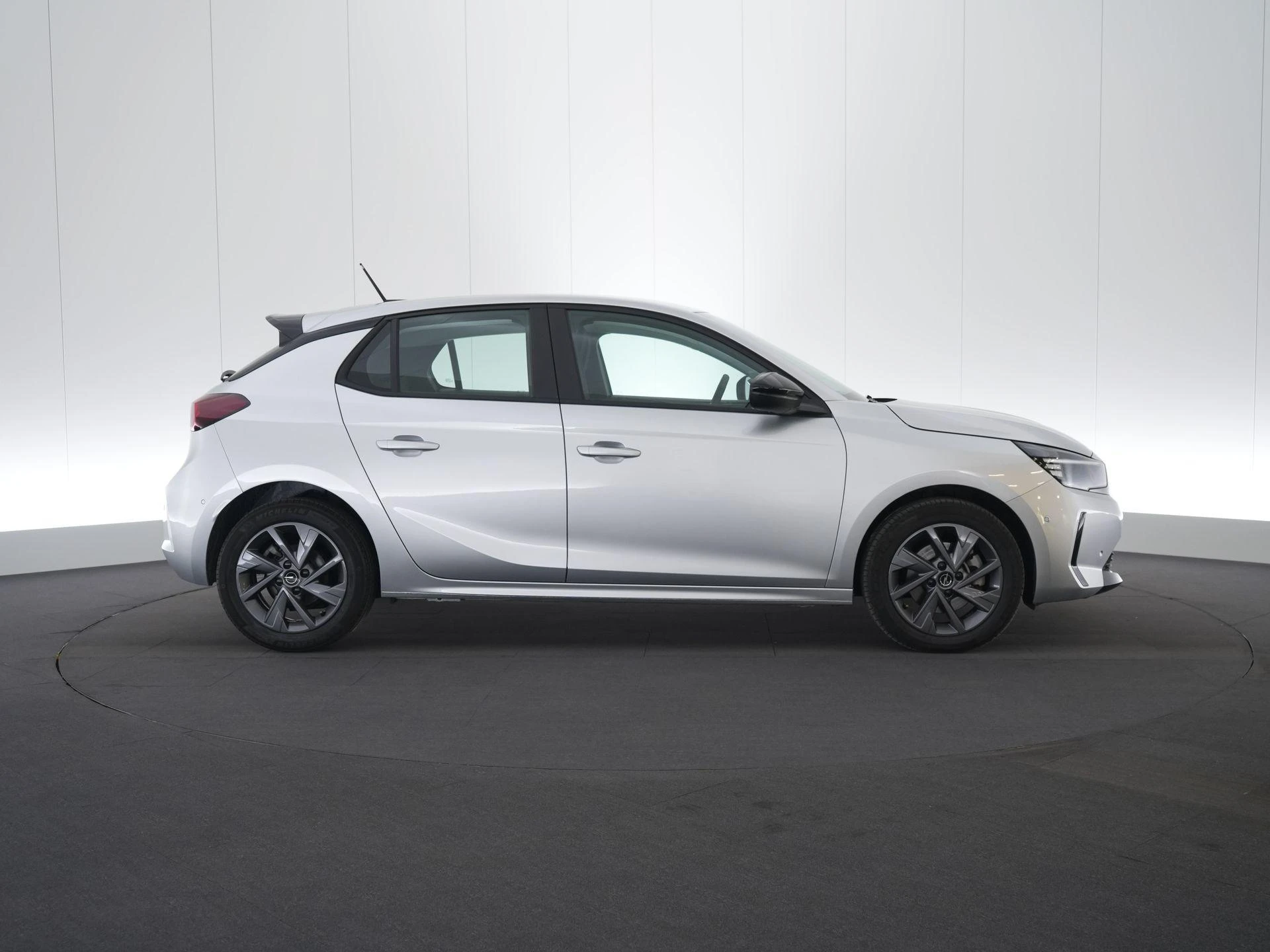 Opel-Corsa-image-5