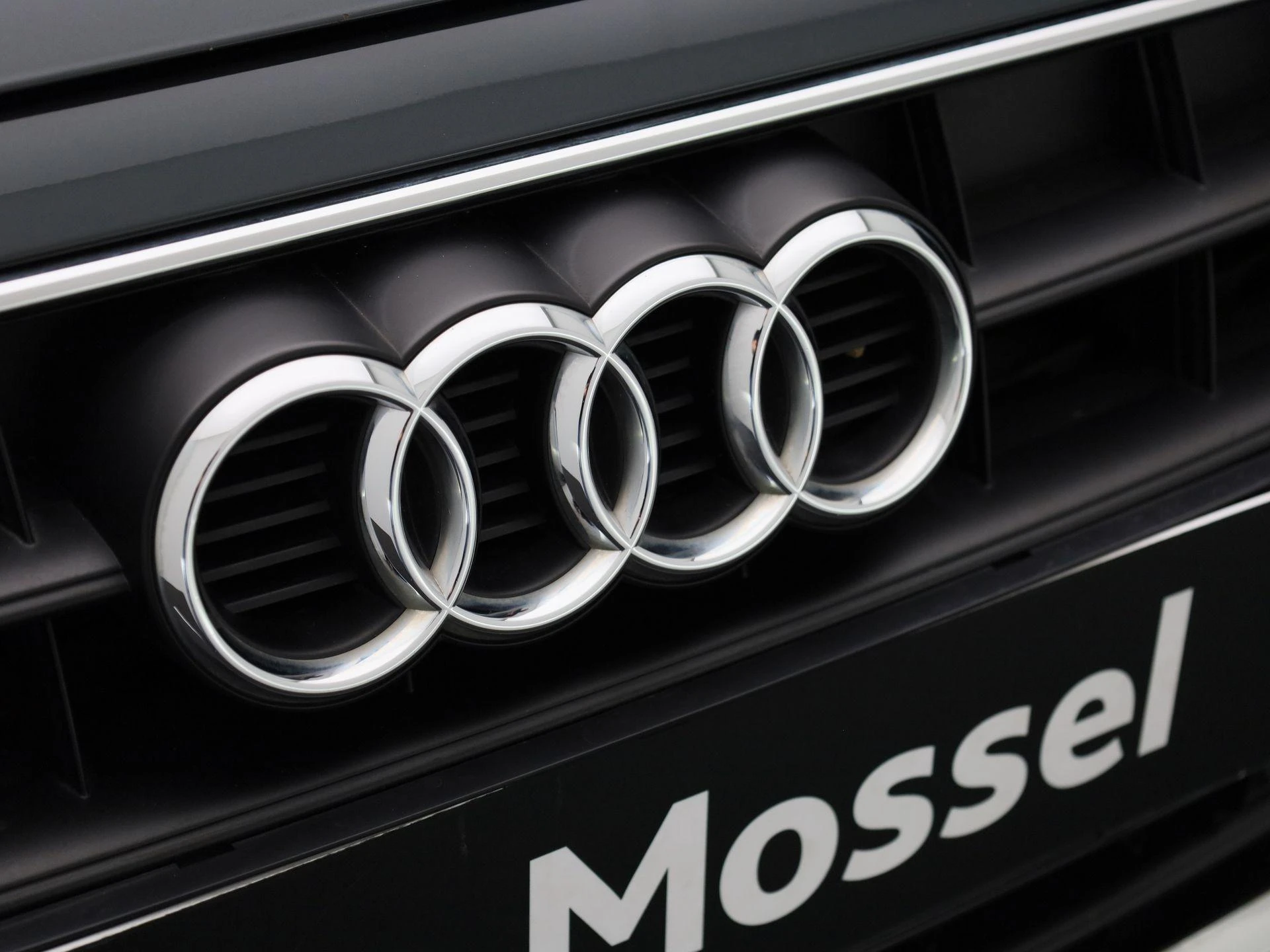 Audi-A4-image-33