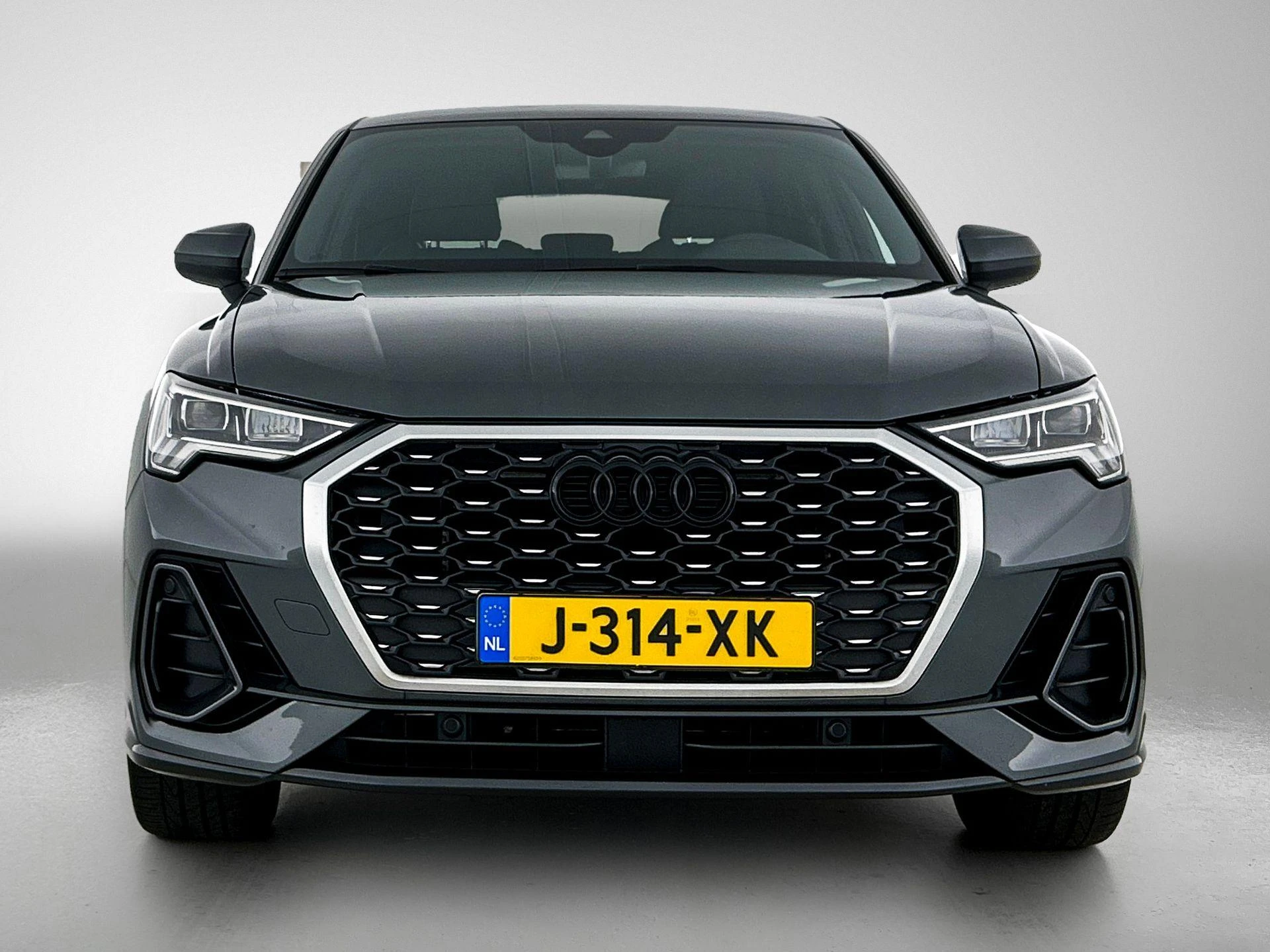 Audi-Q3-image-1