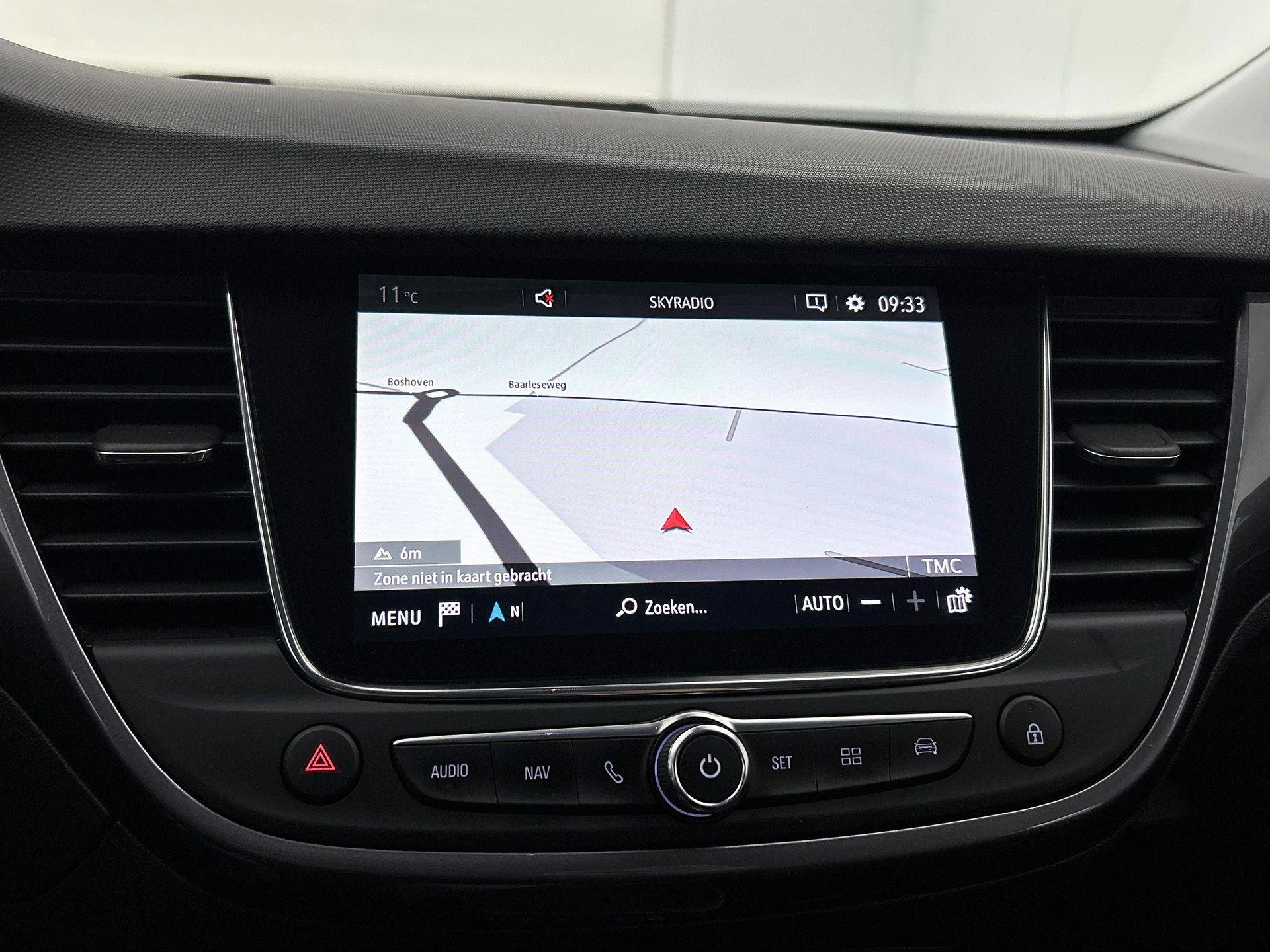 Opel-Crossland X-image-24