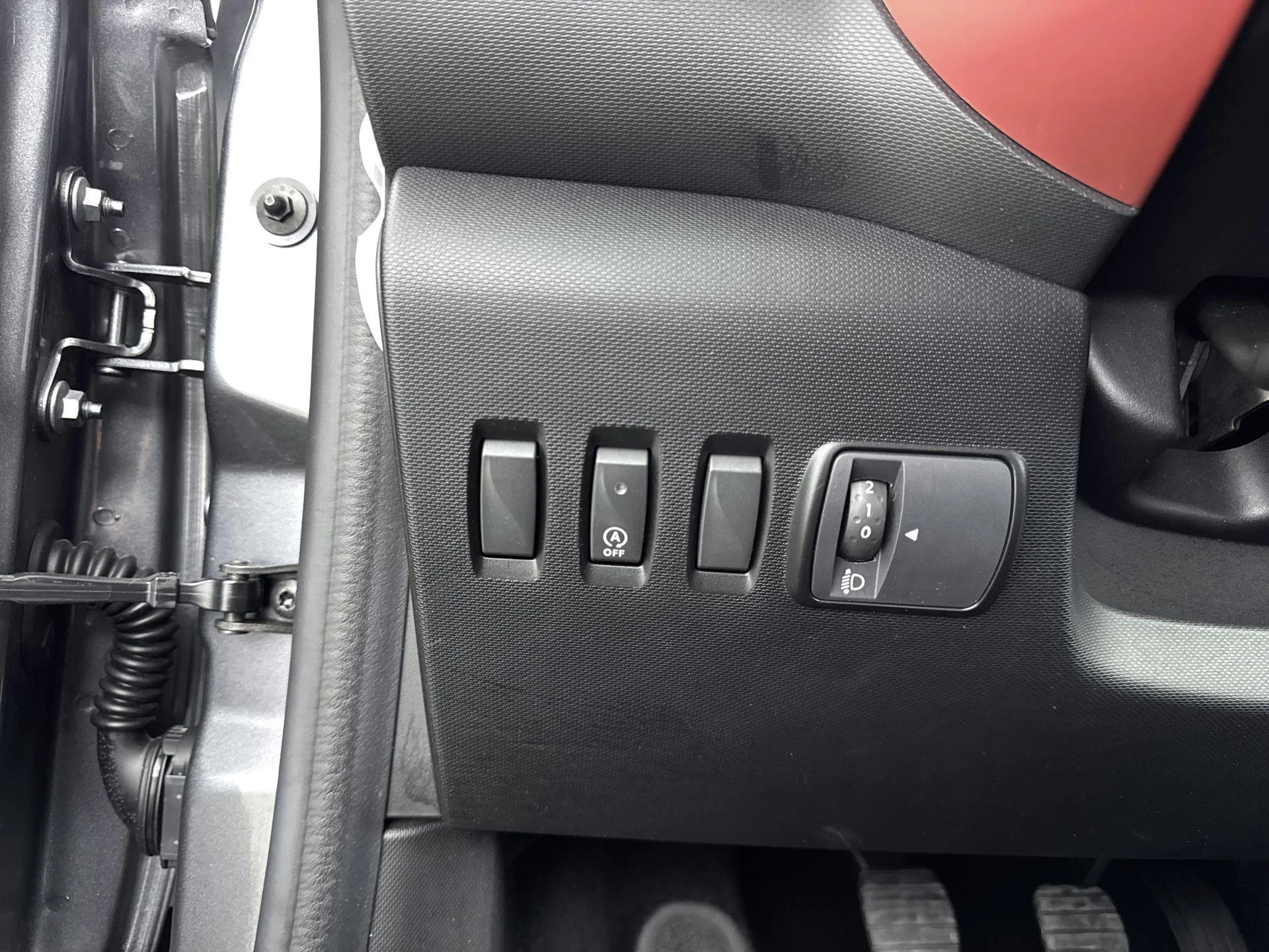 Renault-Twingo-image-18