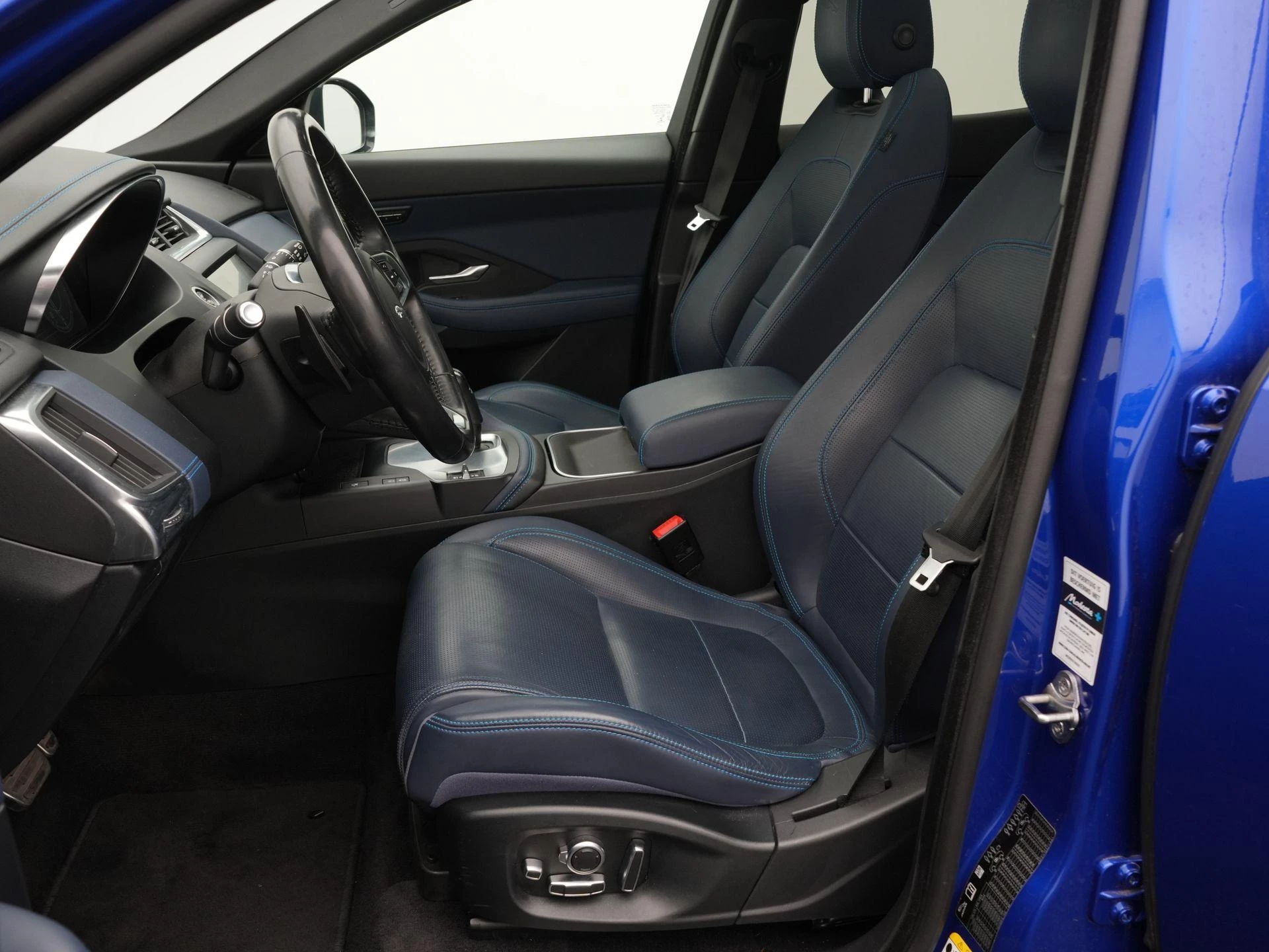 Jaguar E-PACE 2.0 P250 AWD First Edition