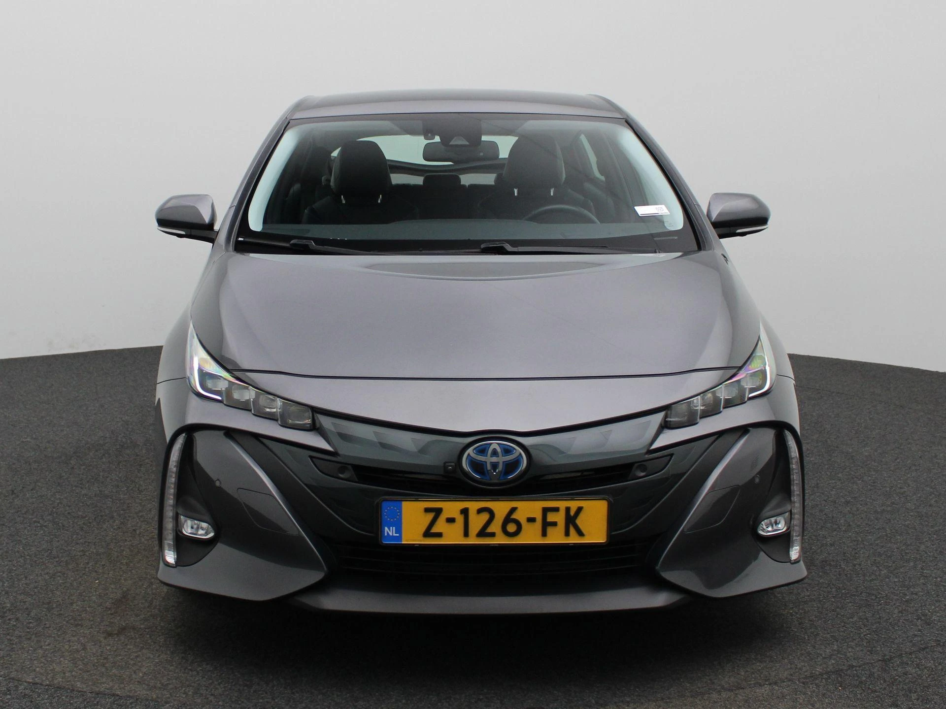 Toyota-Prius-image-2