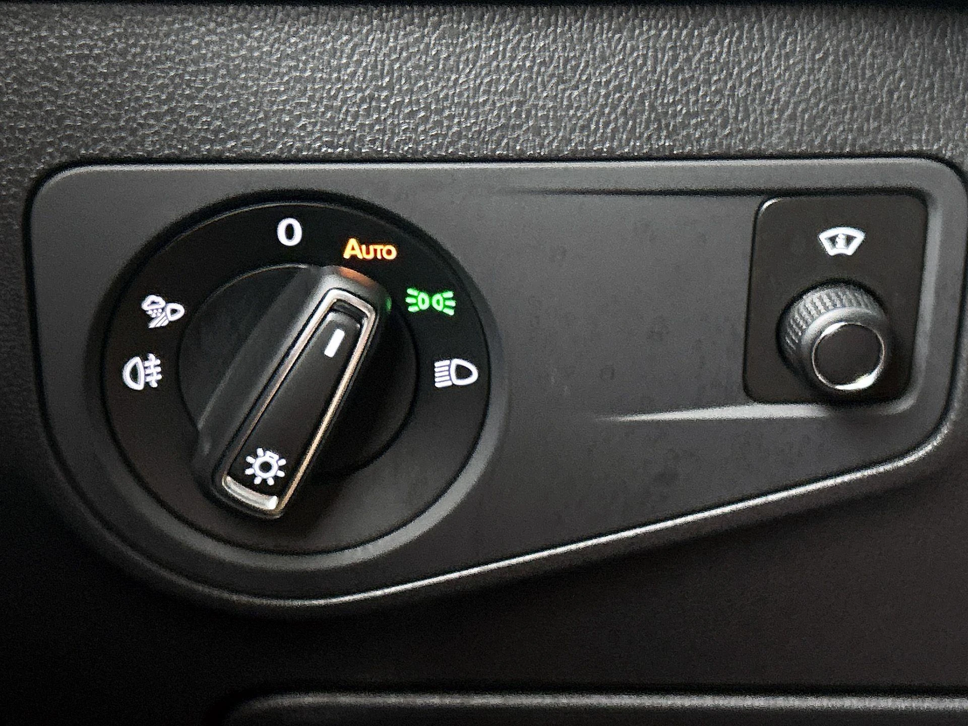 Volkswagen-Tiguan Allspace-image-22