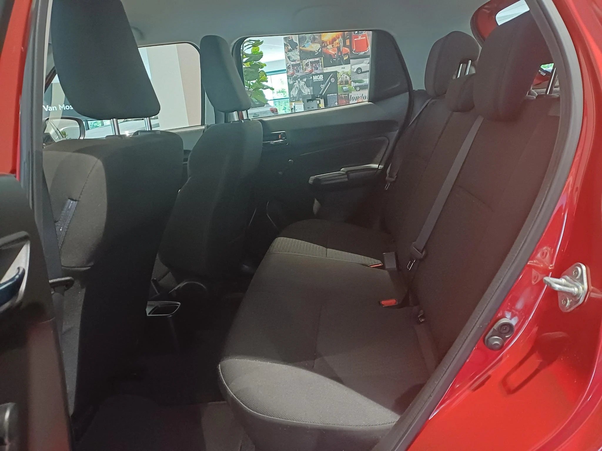 Suzuki-Swift-image-17
