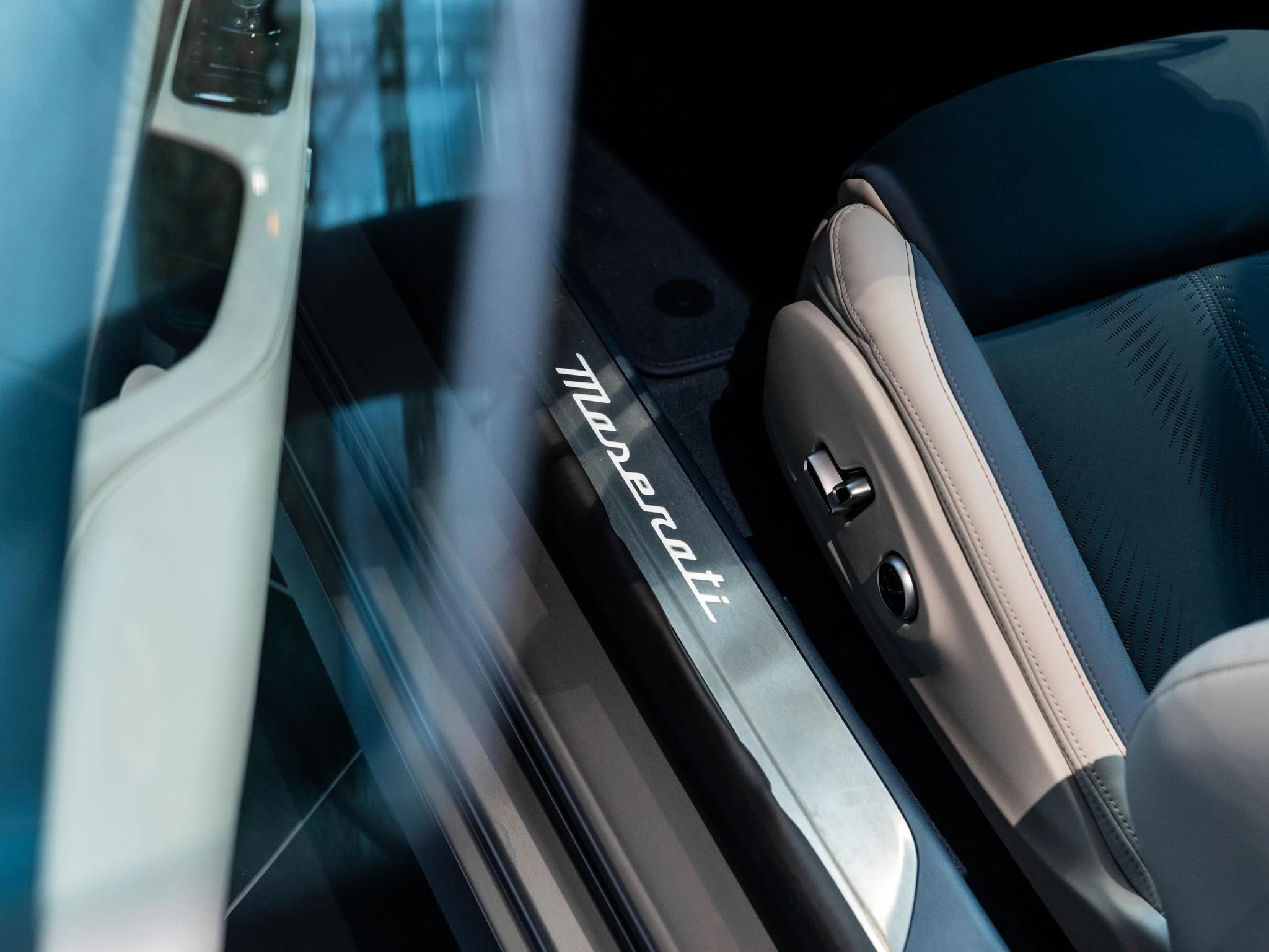 Maserati-GranTurismo-image-29
