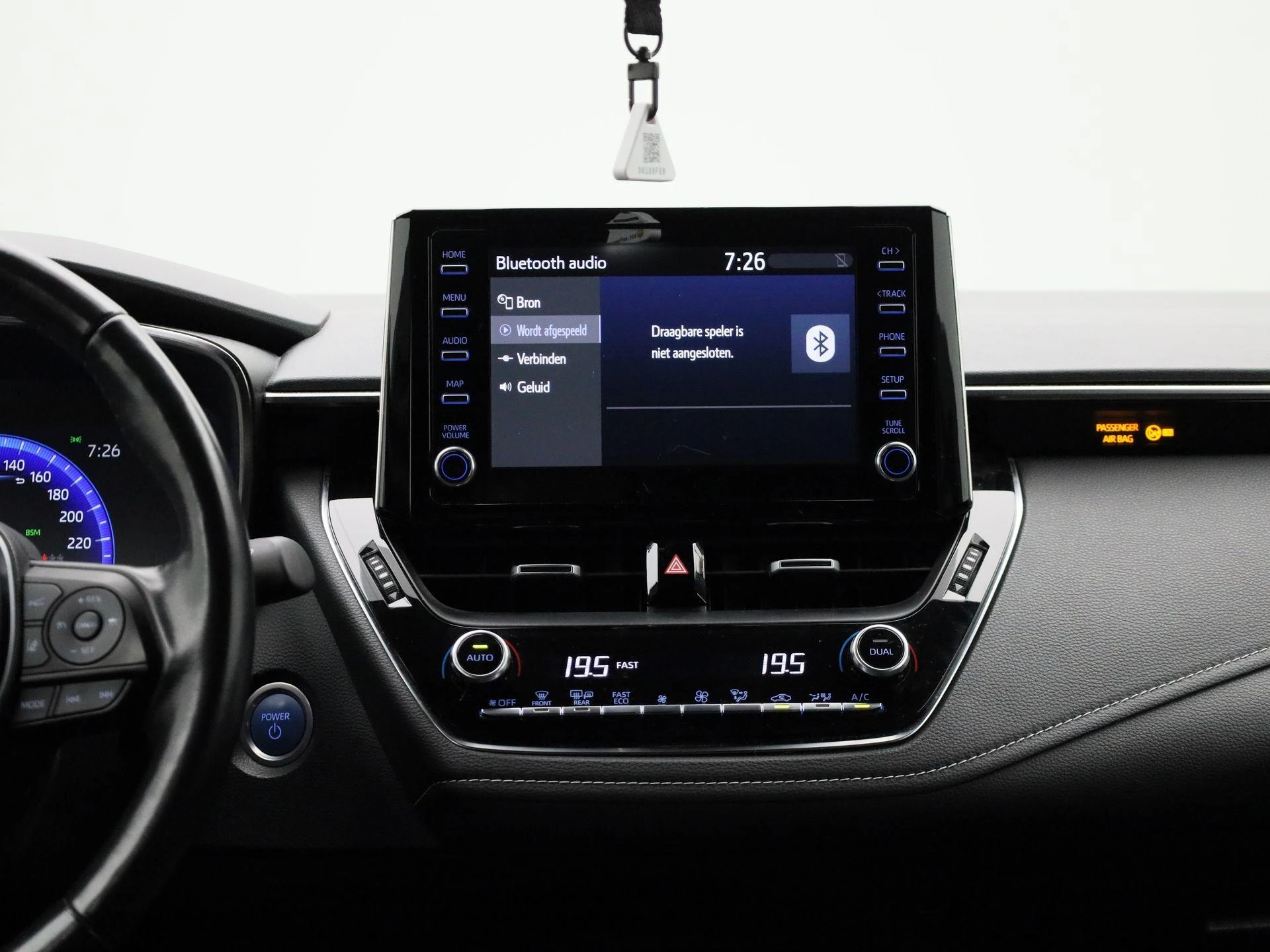 Toyota-Corolla Touring Sports-image-8